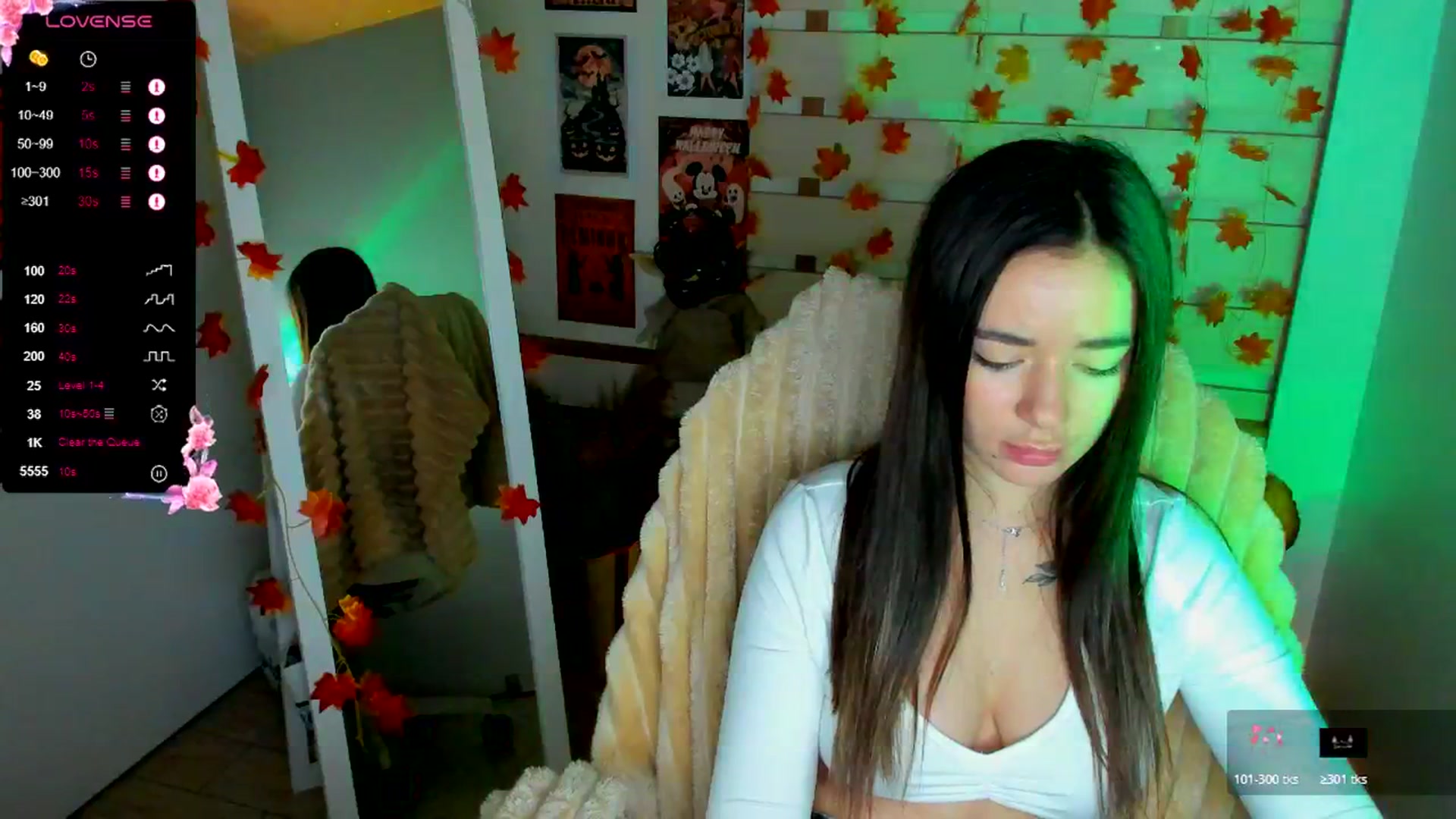 Gallery image thumbnail from KiraLove's myfreecams stream on, 10/19/2025, 11:21 image 14 of 20