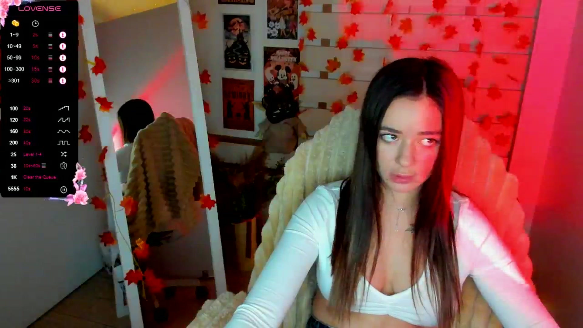 Gallery image thumbnail from KiraLove's myfreecams stream on, 10/19/2025, 11:21 image 18 of 20