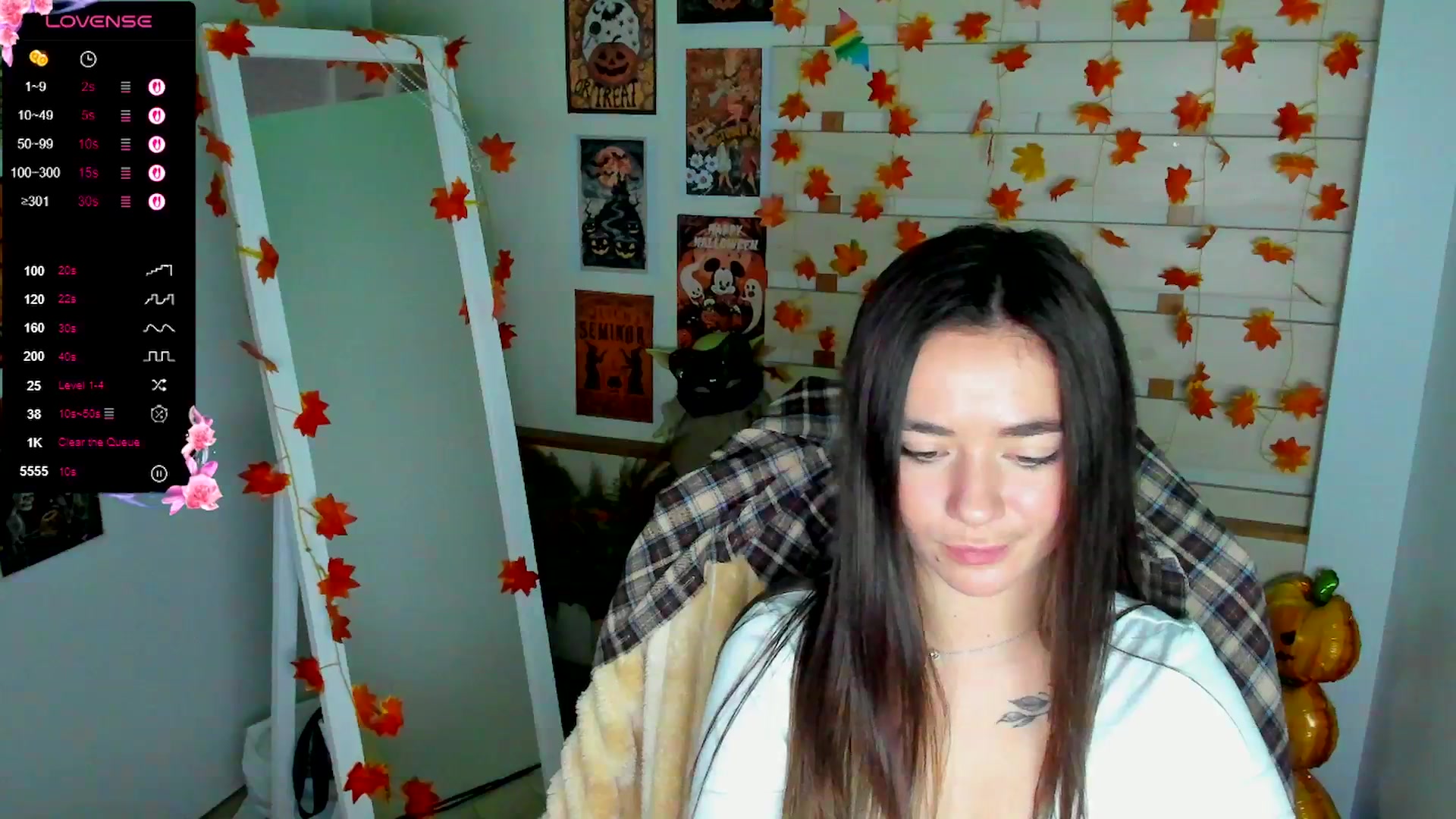 Gallery image thumbnail from KiraLove's myfreecams stream on, 10/26/2025, 11:27 image 16 of 20