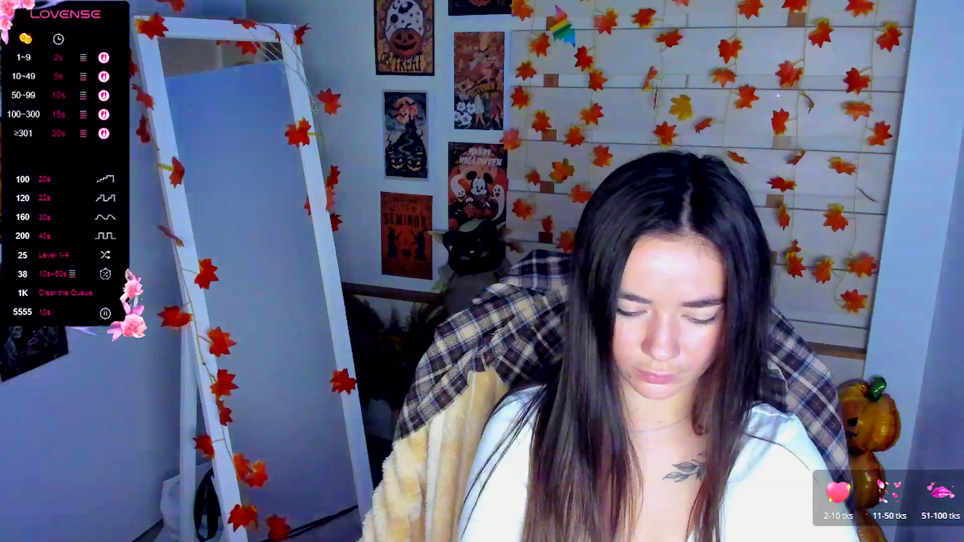 Gallery image thumbnail from KiraLove's myfreecams stream on, 10/26/2025, 11:27 image 17 of 20