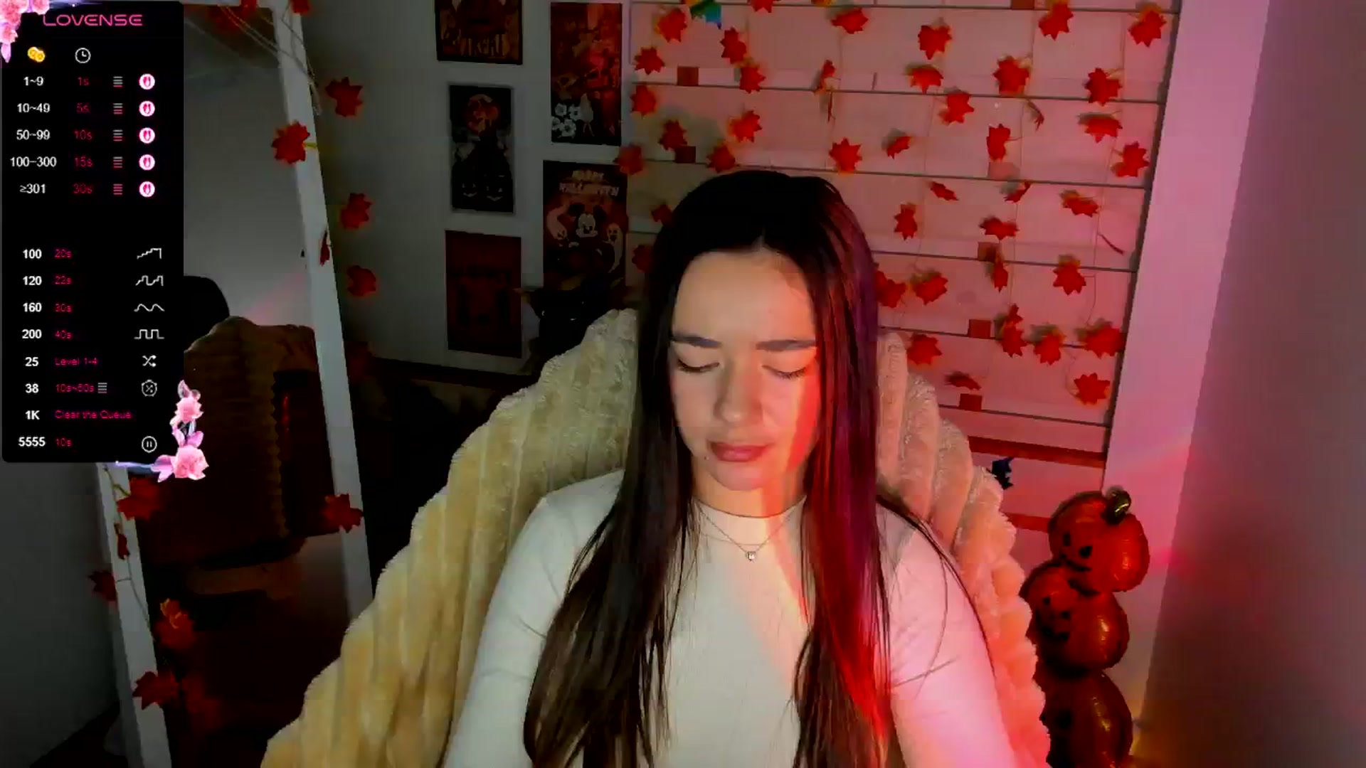 Gallery image thumbnail from KiraLove's myfreecams stream on, 10/27/2025, 09:15 image 6 of 20