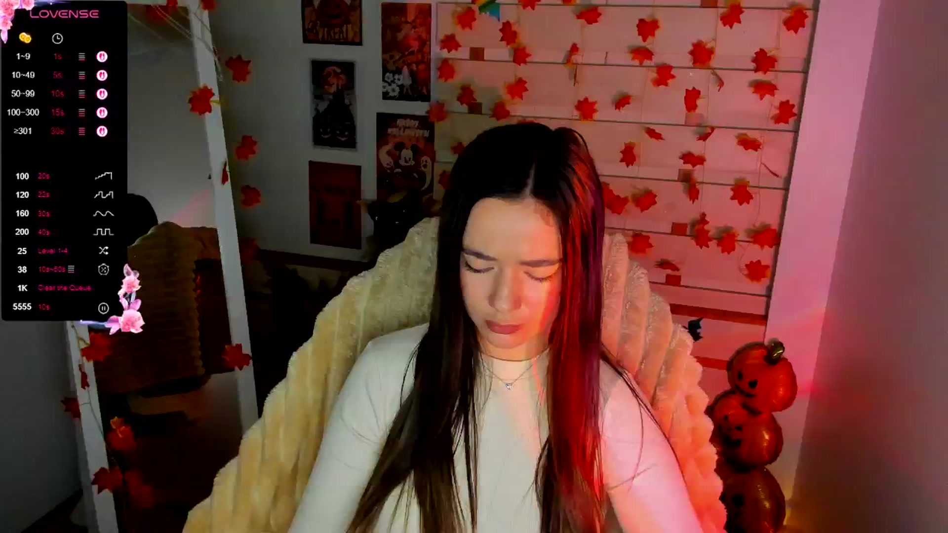 Gallery image thumbnail from KiraLove's myfreecams stream on, 10/27/2025, 09:15 image 8 of 20