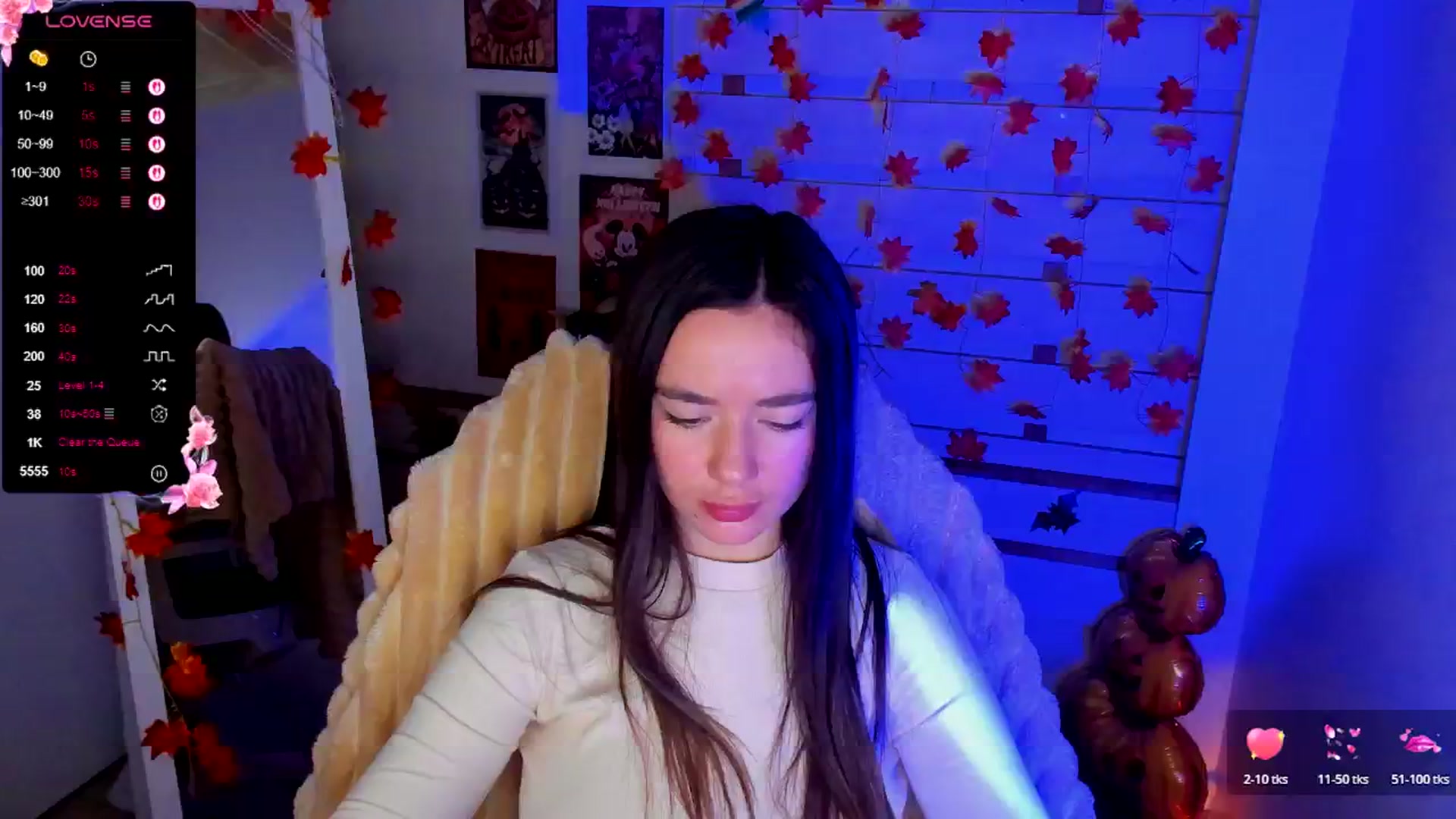 Gallery image thumbnail from KiraLove's myfreecams stream on, 10/27/2025, 09:50 image 17 of 20