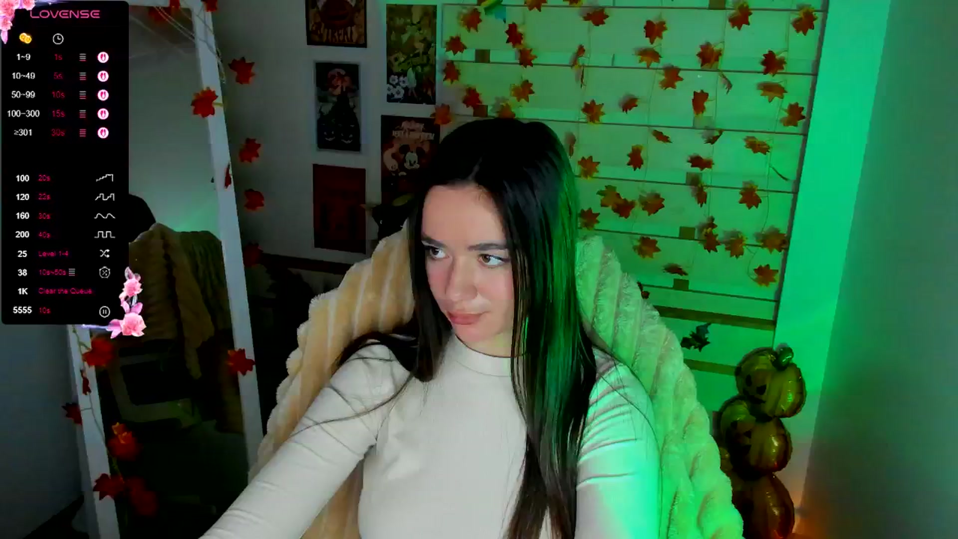 Gallery image thumbnail from KiraLove's myfreecams stream on, 10/27/2025, 09:50 image 10 of 20