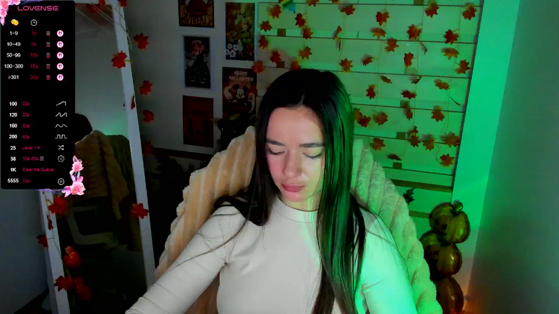 Gallery image thumbnail from KiraLove's myfreecams stream on, 10/27/2025, 09:50 image 11 of 20