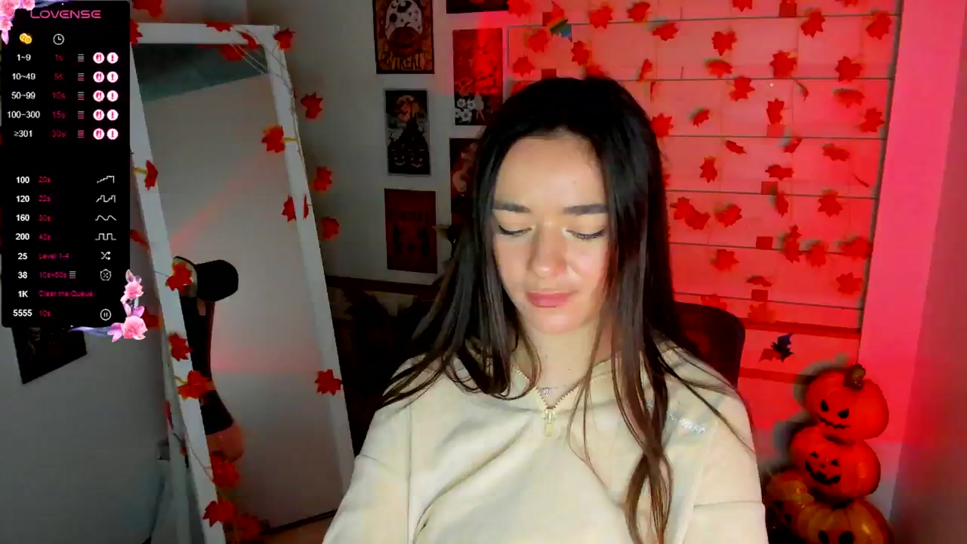 Gallery image thumbnail from KiraLove's myfreecams stream on, 10/30/2025, 10:20 image 14 of 20