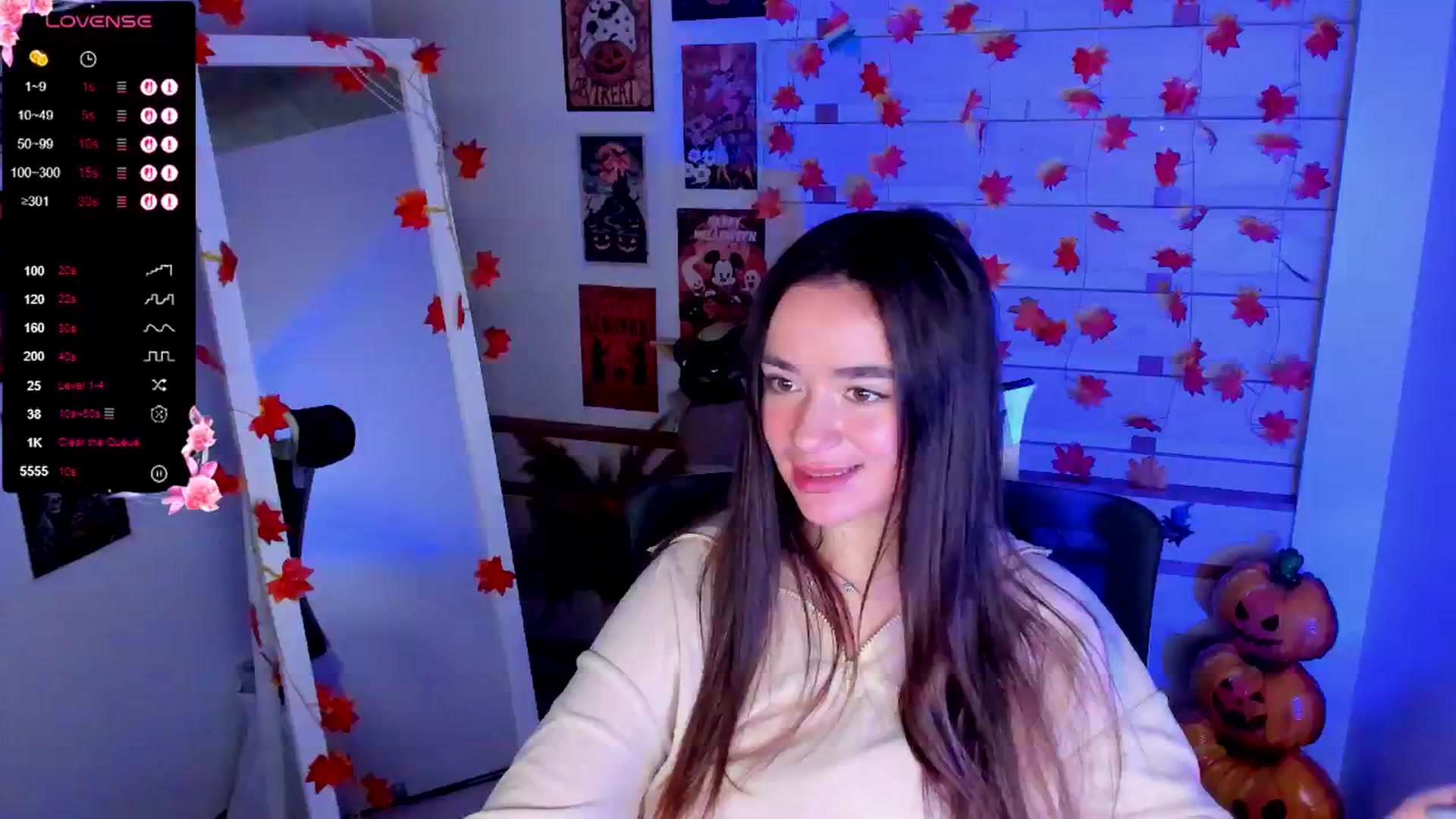 Gallery image thumbnail from KiraLove's myfreecams stream on, 10/30/2025, 10:20 image 18 of 20