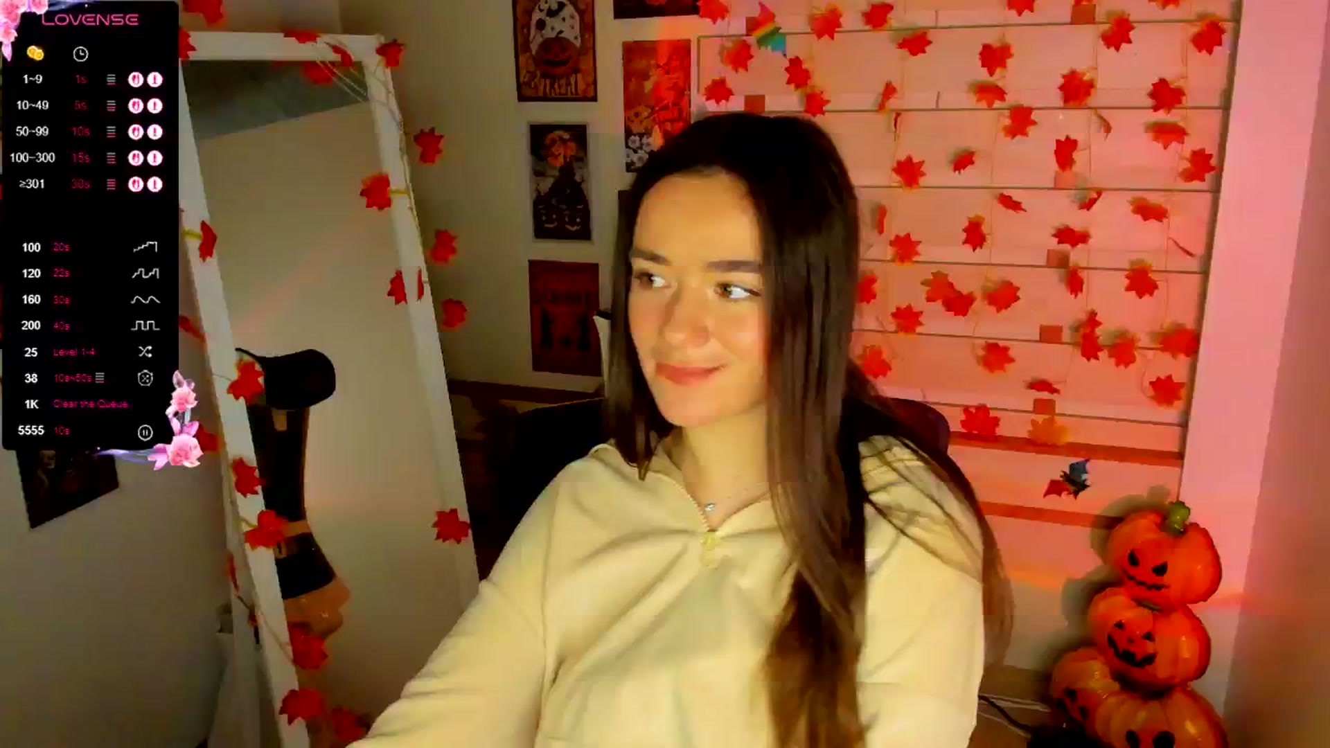 Gallery image thumbnail from KiraLove's myfreecams stream on, 10/30/2025, 10:20 image 13 of 20