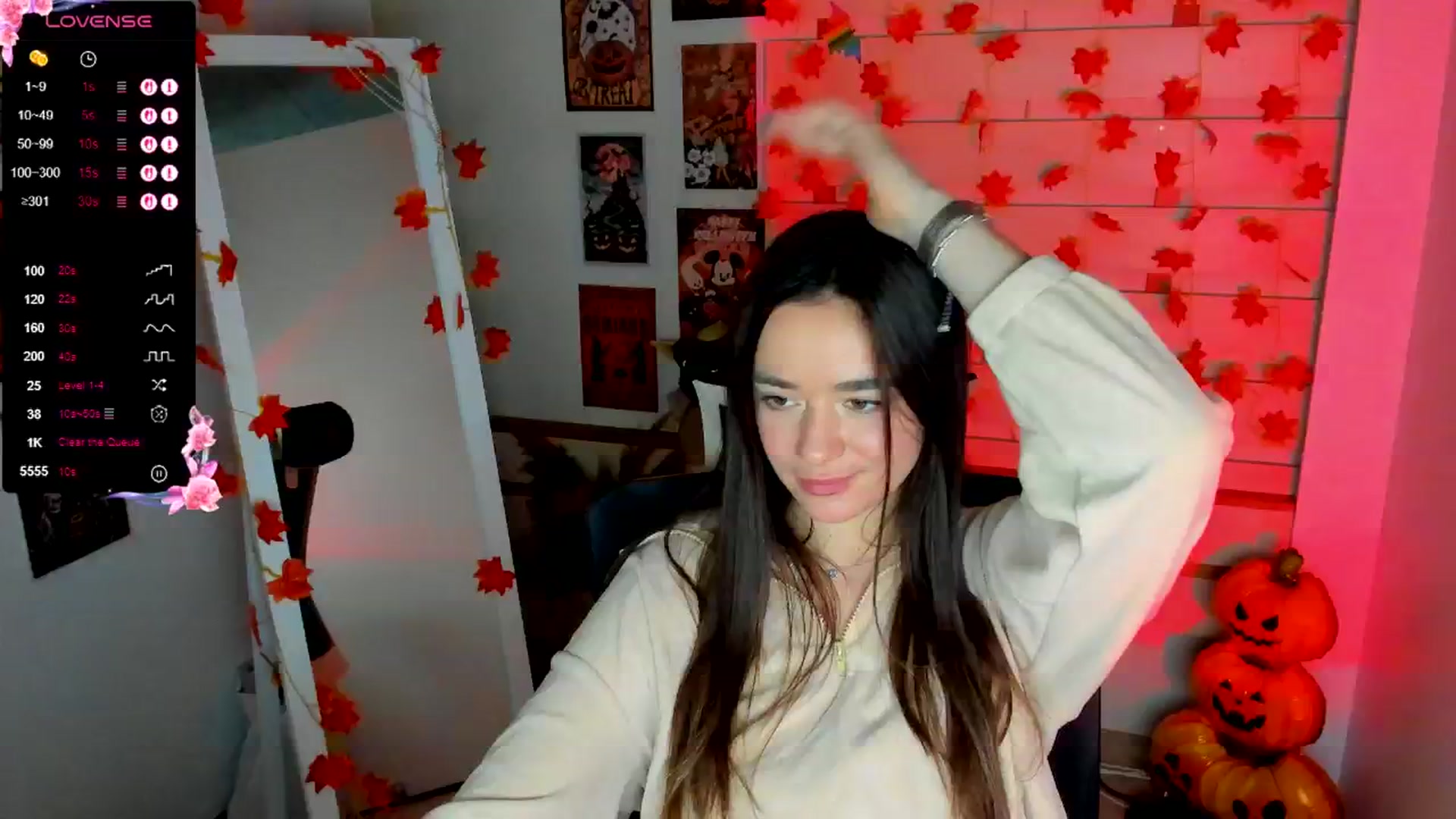 Gallery image thumbnail from KiraLove's myfreecams stream on, 10/30/2025, 10:20 image 17 of 20