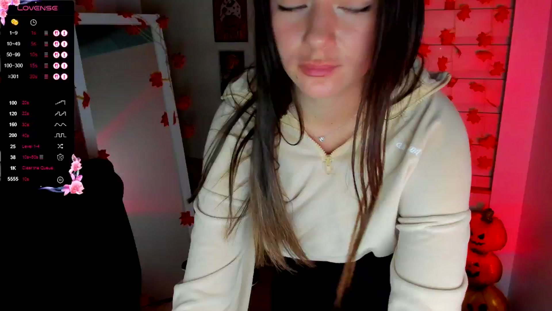 Gallery image thumbnail from KiraLove's myfreecams stream on, 10/30/2025, 10:20 image 11 of 20