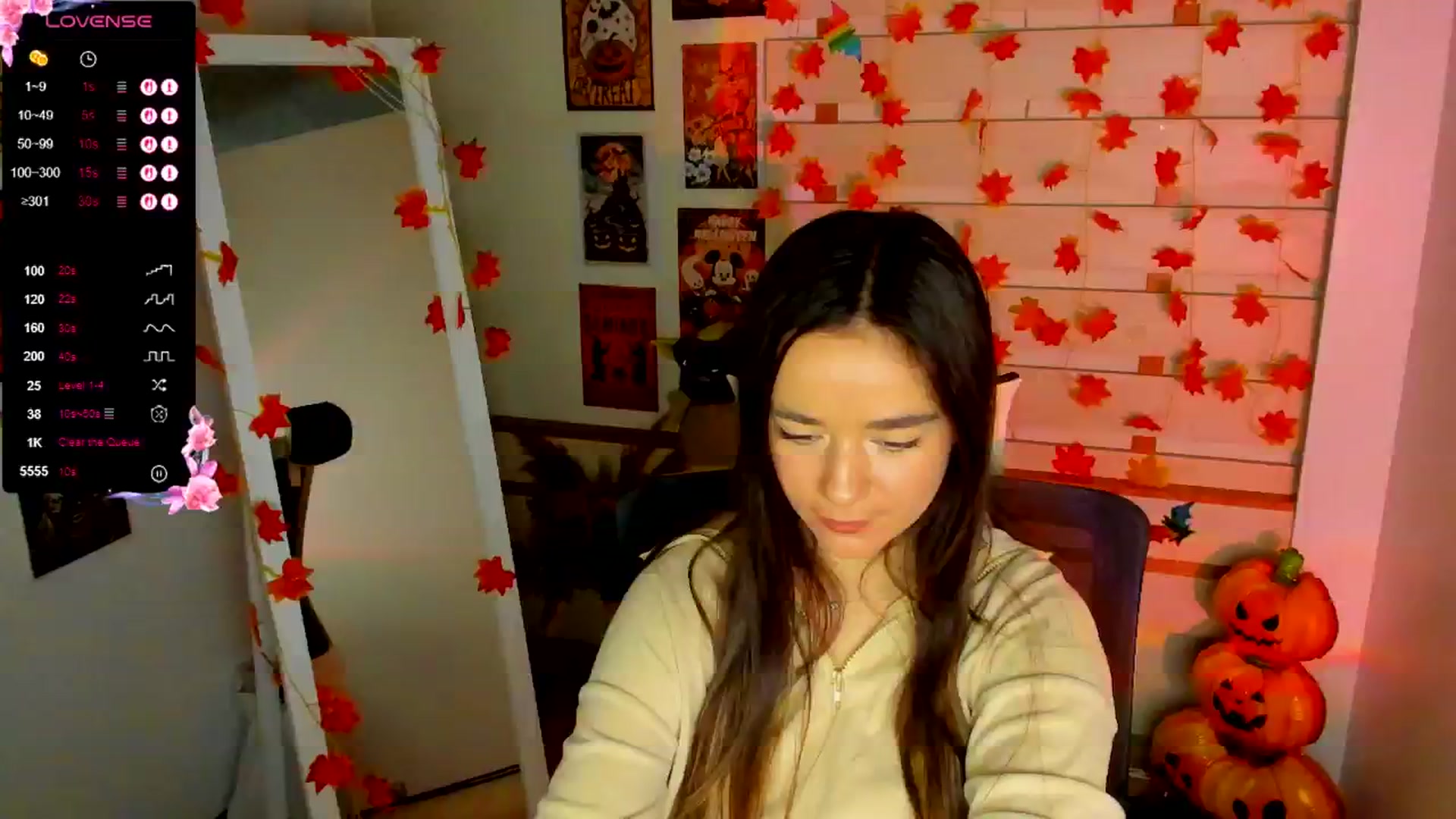 Gallery image thumbnail from KiraLove's myfreecams stream on, 10/30/2025, 10:20 image 16 of 20