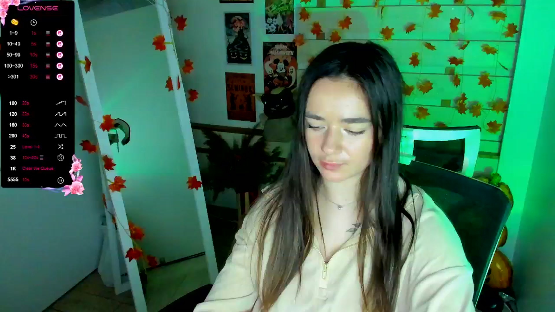Gallery image thumbnail from KiraLove's myfreecams stream on, 10/30/2025, 12:13 image 11 of 20