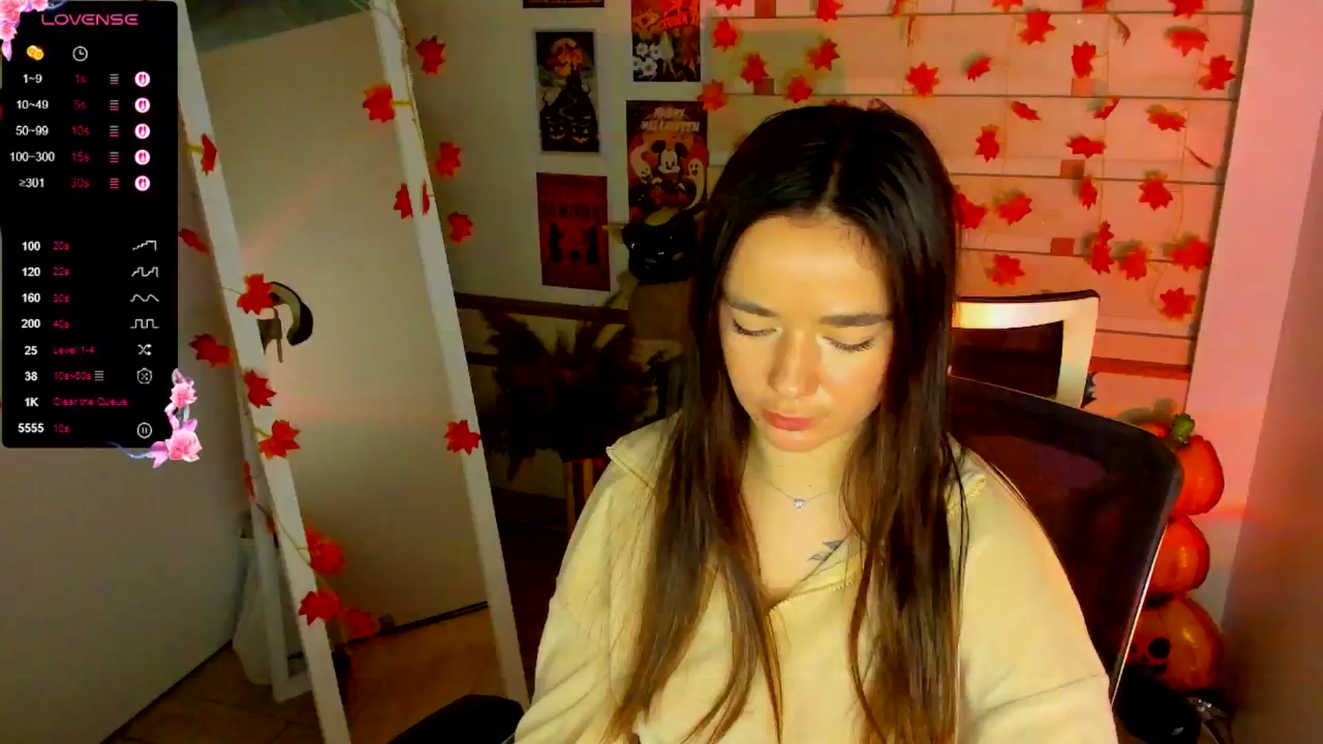 Gallery image thumbnail from KiraLove's myfreecams stream on, 10/30/2025, 12:13 image 6 of 20