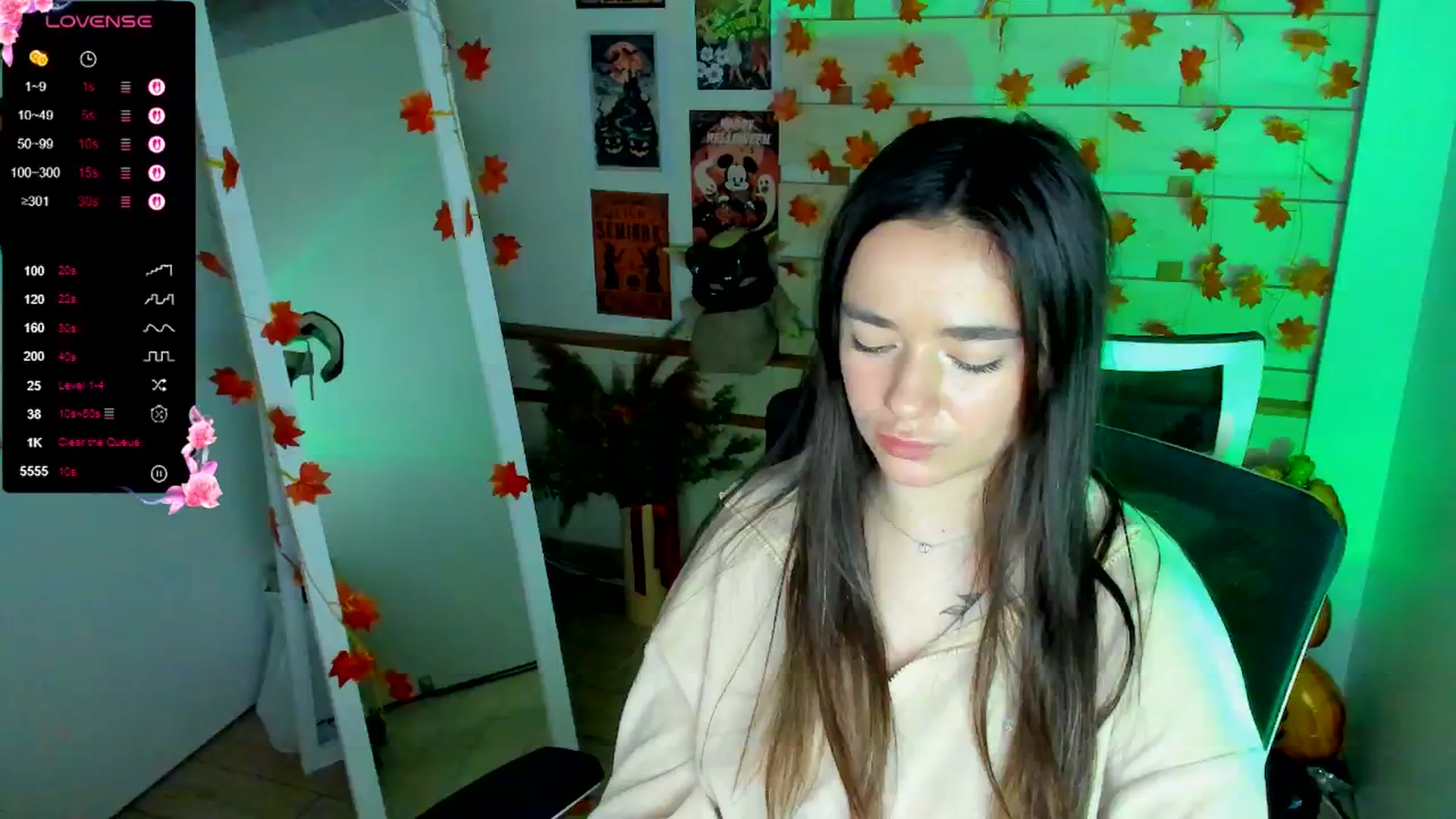 Gallery image thumbnail from KiraLove's myfreecams stream on, 10/30/2025, 12:13 image 12 of 20