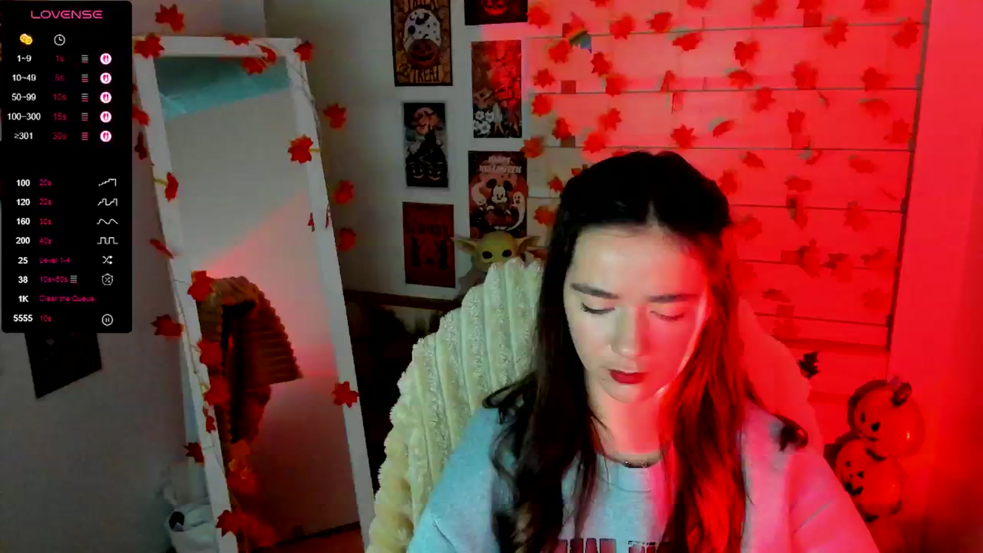 Gallery image thumbnail from KiraLove's myfreecams stream on, 11/01/2025, 12:28 image 8 of 20
