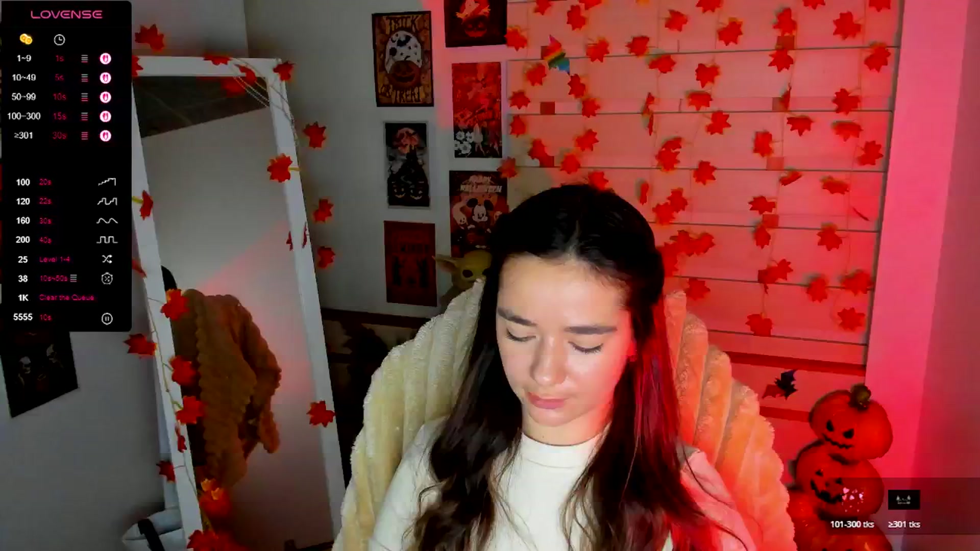 Gallery image thumbnail from KiraLove's myfreecams stream on, 11/03/2025, 11:01 image 15 of 20