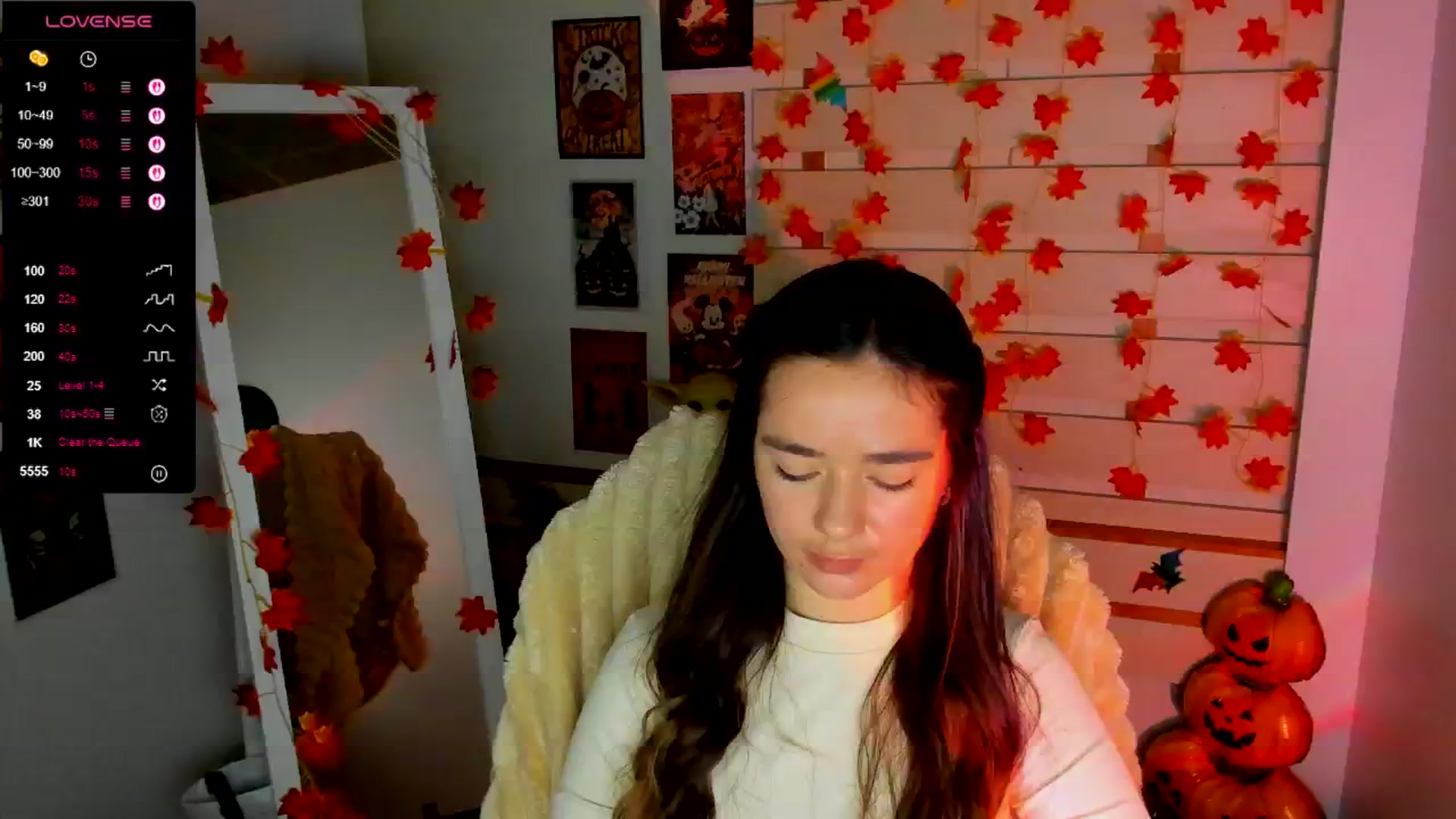 Gallery image thumbnail from KiraLove's myfreecams stream on, 11/03/2025, 11:01 image 4 of 20
