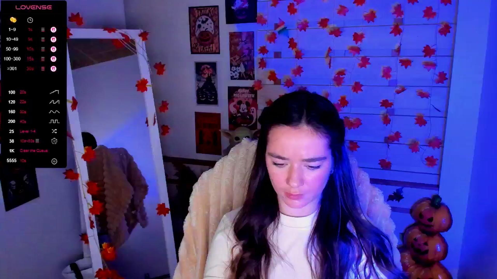 Gallery image thumbnail from KiraLove's myfreecams stream on, 11/03/2025, 11:01 image 13 of 20