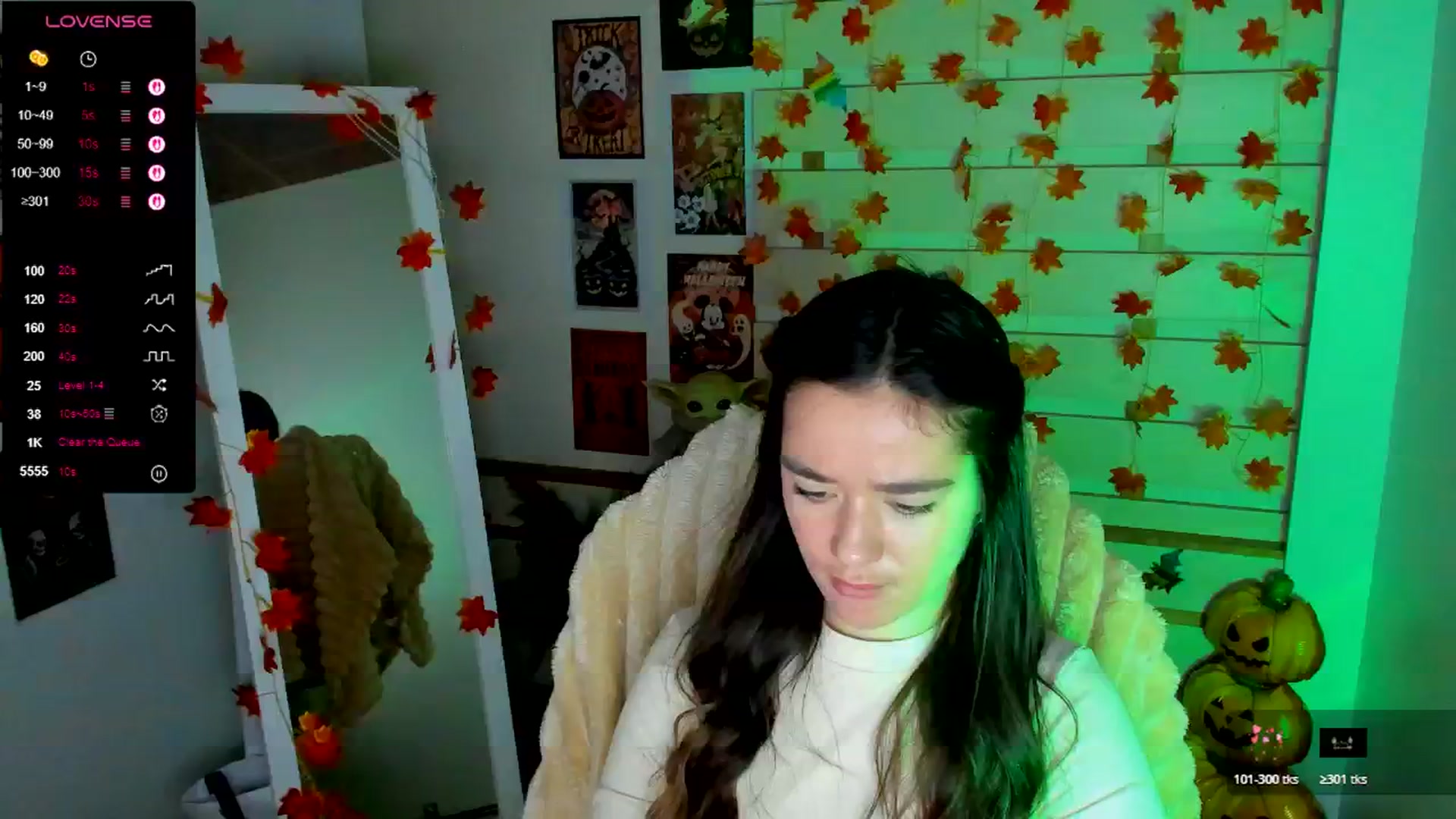 Gallery image thumbnail from KiraLove's myfreecams stream on, 11/03/2025, 11:01 image 6 of 20