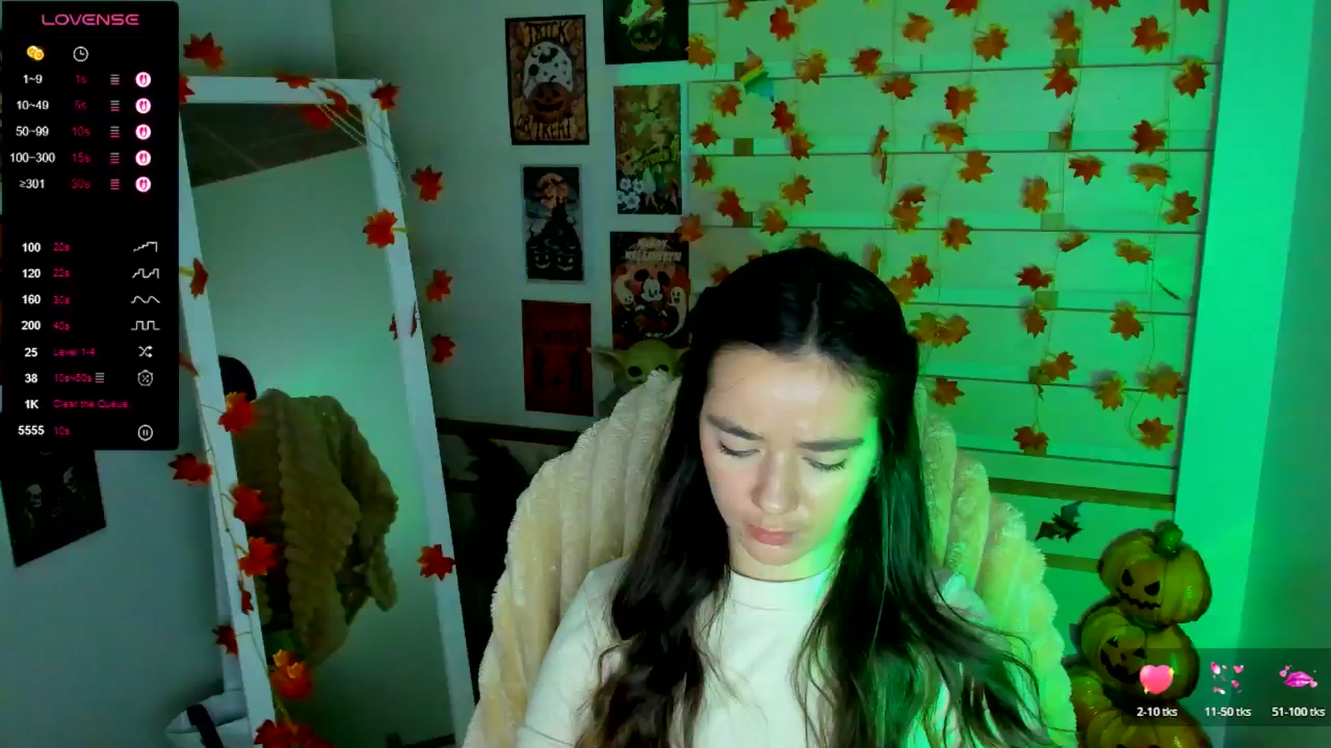 Gallery image thumbnail from KiraLove's myfreecams stream on, 11/03/2025, 11:01 image 14 of 20