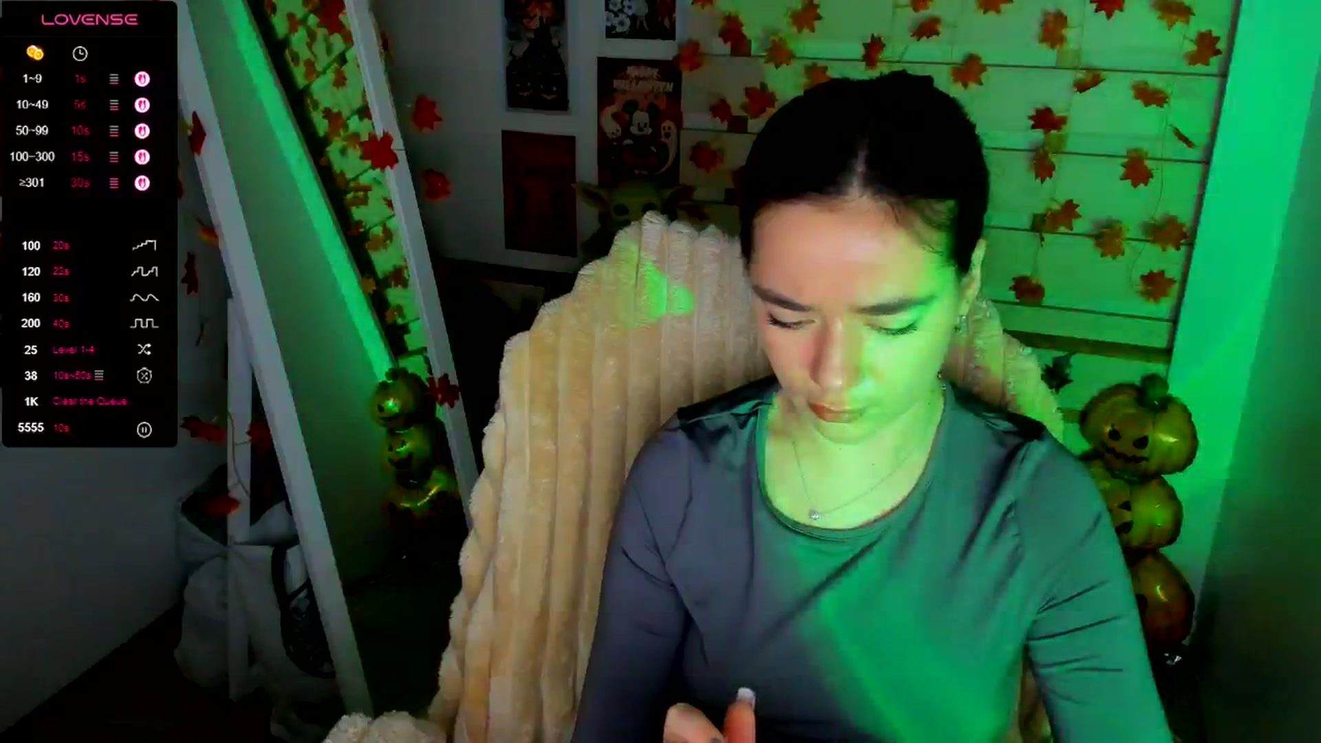 Gallery image thumbnail from KiraLove's myfreecams stream on, 11/09/2025, 10:50 image 4 of 20