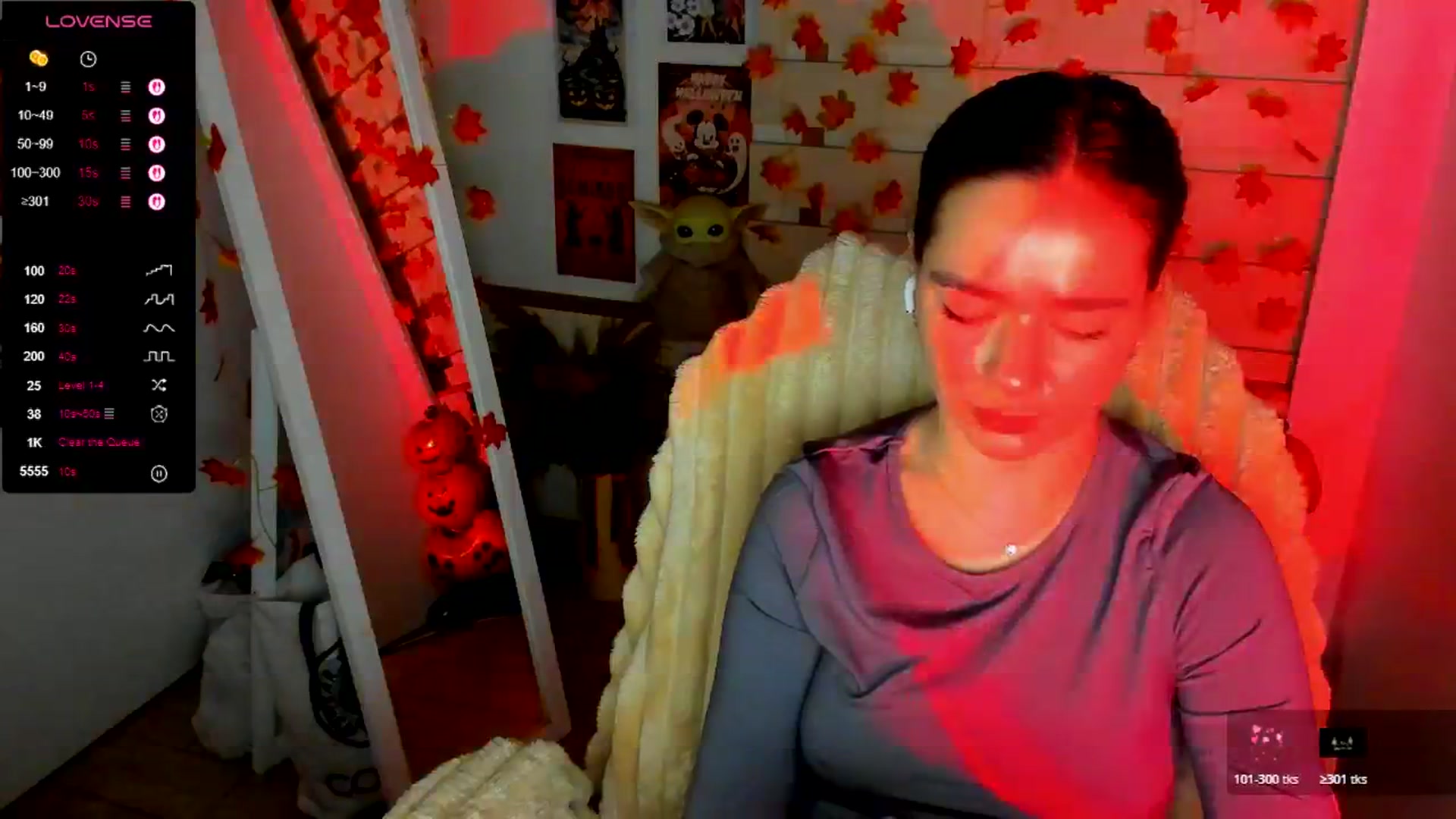 Gallery image thumbnail from KiraLove's myfreecams stream on, 11/09/2025, 10:50 image 14 of 20