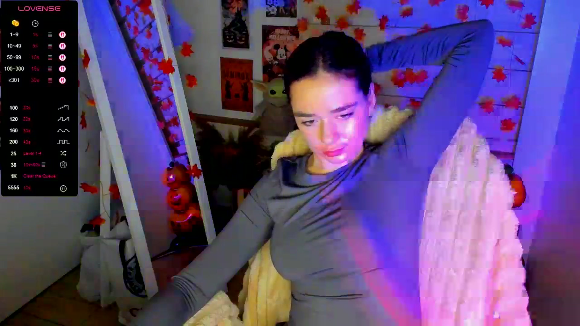 Gallery image thumbnail from KiraLove's myfreecams stream on, 11/09/2025, 10:50 image 18 of 20