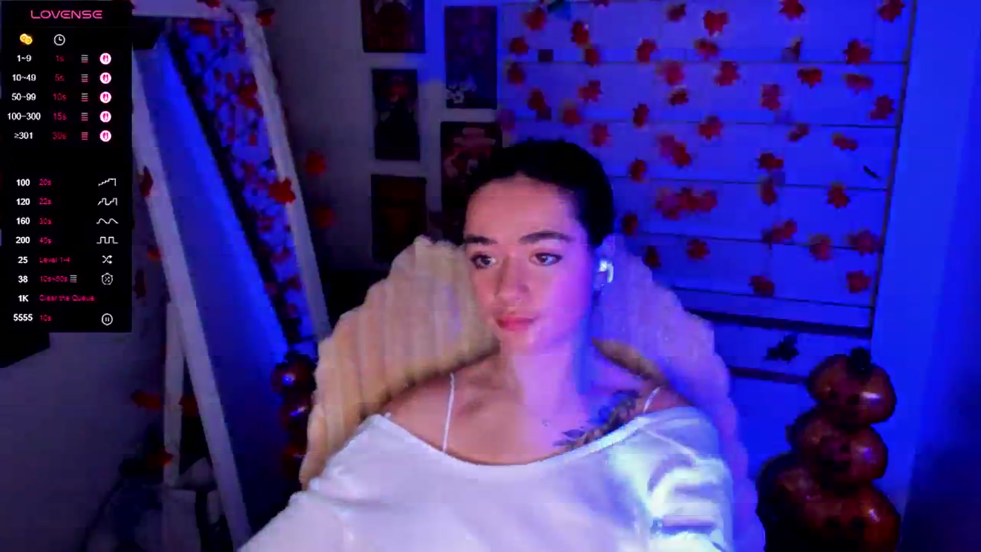 Gallery image thumbnail from KiraLove's myfreecams stream on, 11/09/2025, 12:24 image 12 of 20