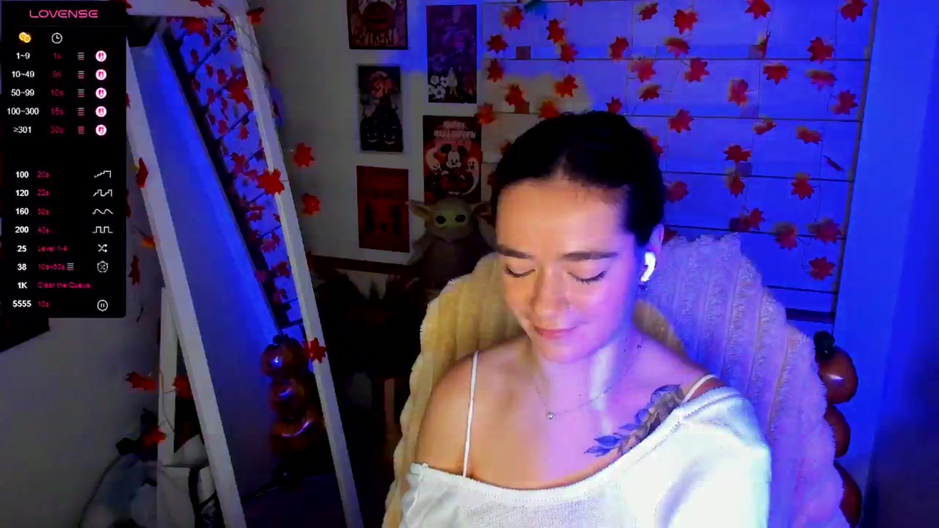 Gallery image thumbnail from KiraLove's myfreecams stream on, 11/09/2025, 12:24 image 19 of 20