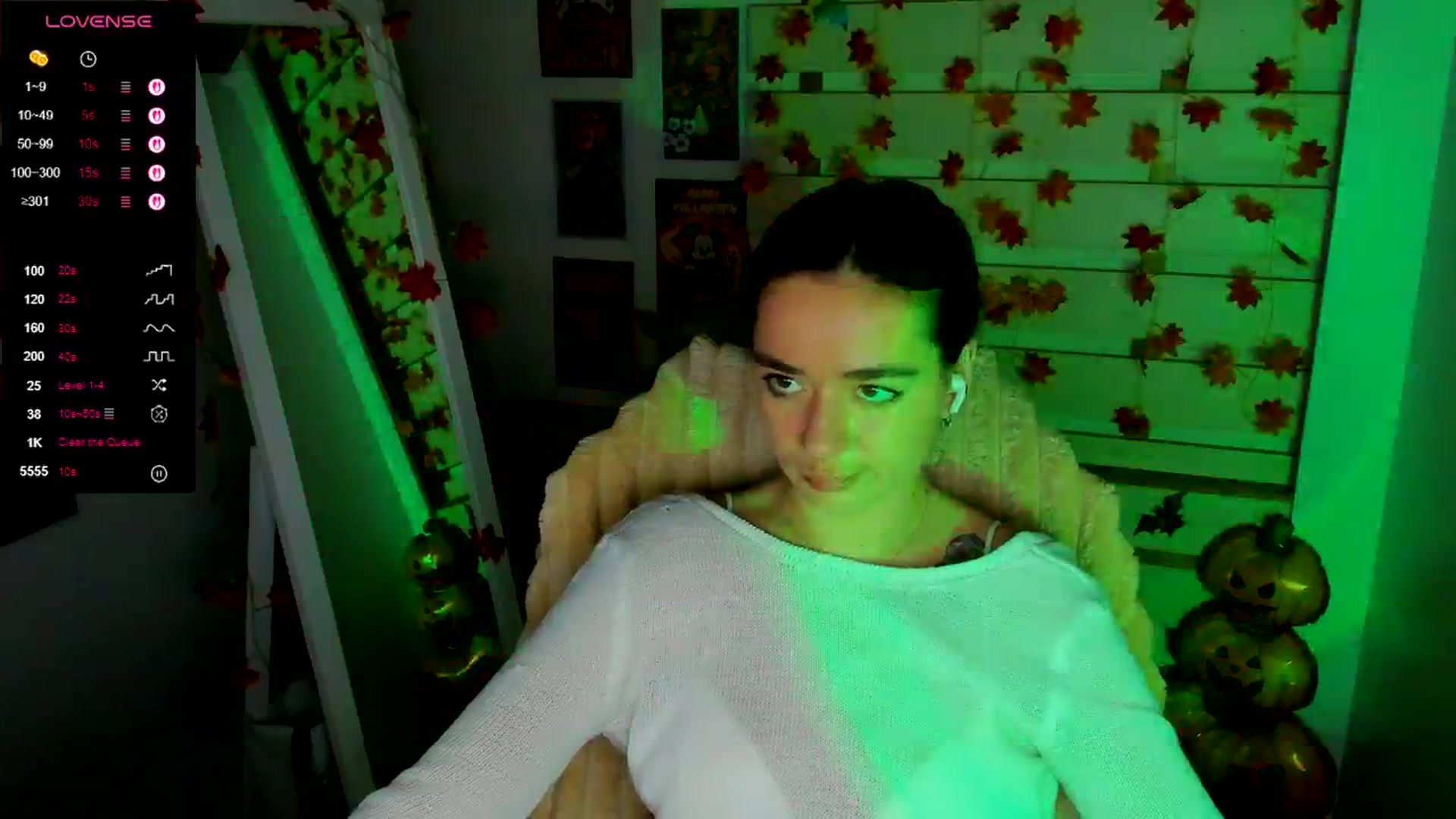 Gallery image thumbnail from KiraLove's myfreecams stream on, 11/09/2025, 12:24 image 16 of 20