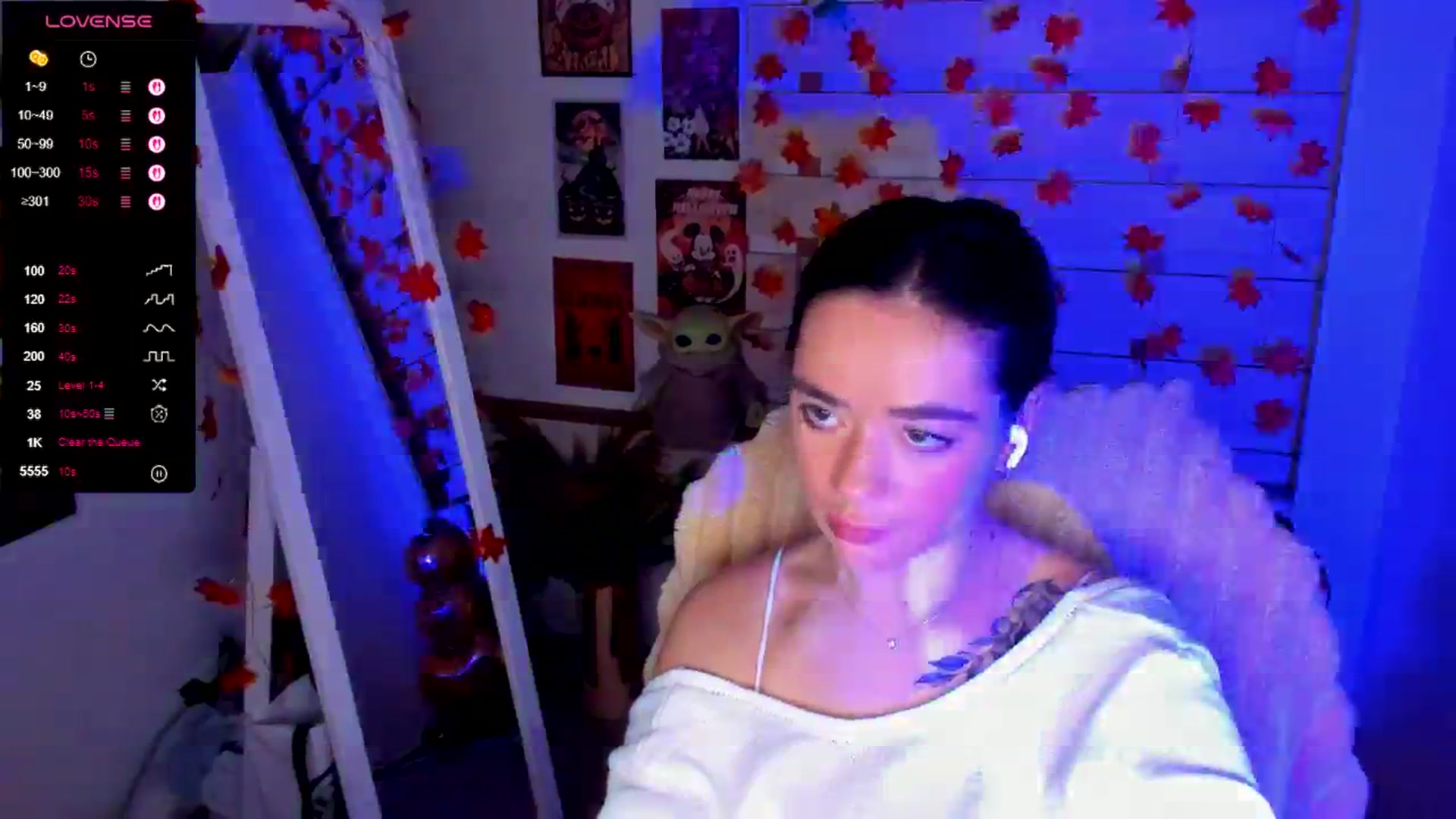 Gallery image thumbnail from KiraLove's myfreecams stream on, 11/09/2025, 12:24 image 5 of 20