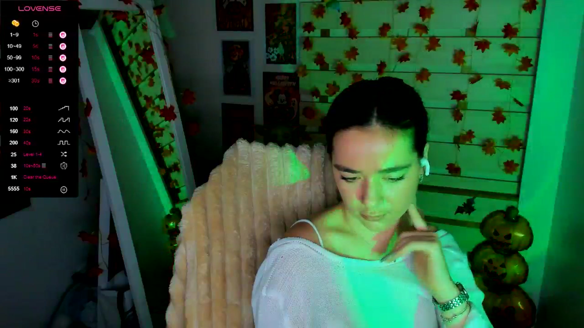 Gallery image thumbnail from KiraLove's myfreecams stream on, 11/09/2025, 12:24 image 11 of 20