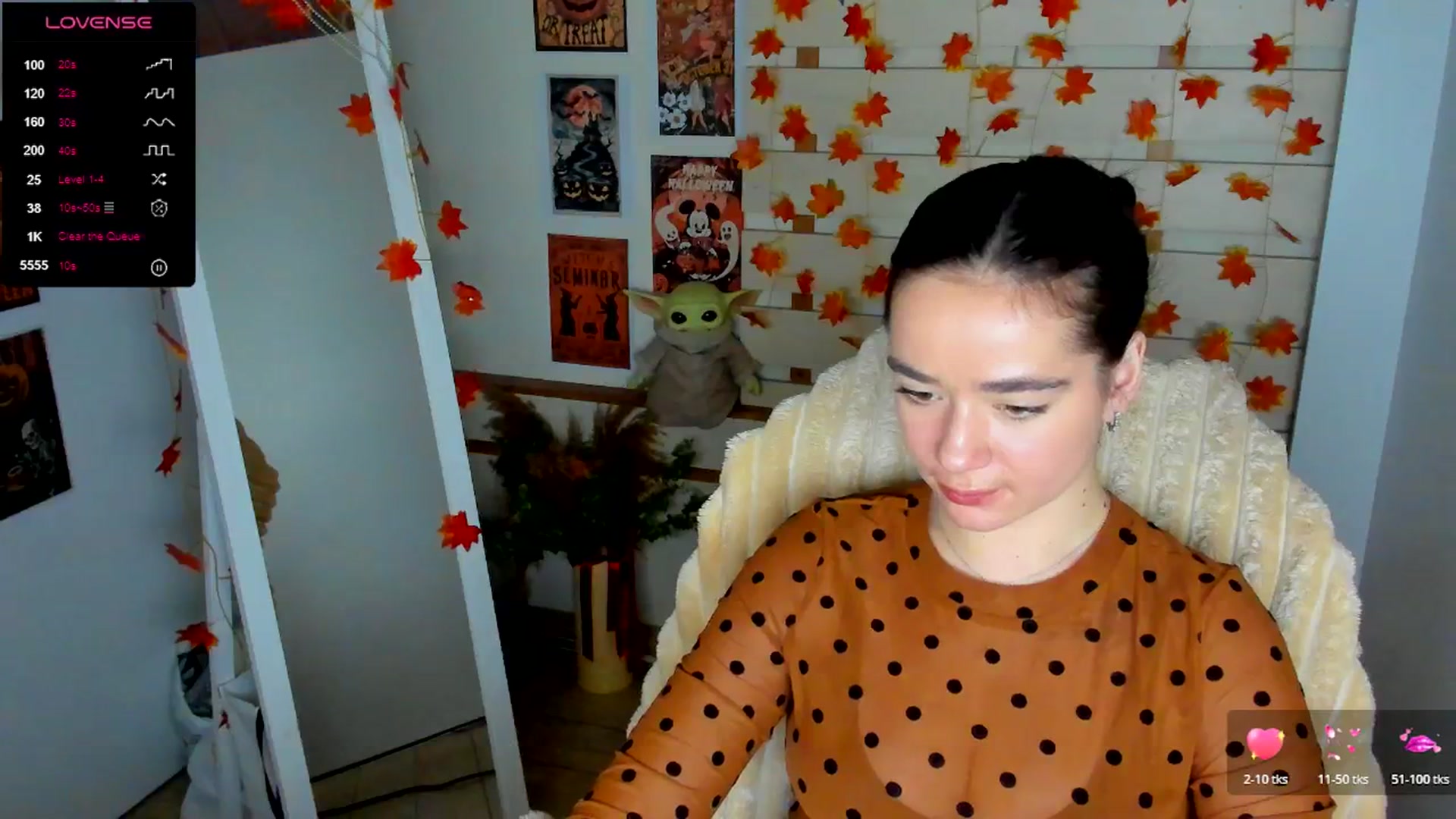 Gallery image thumbnail from KiraLove's myfreecams stream on, 11/10/2025, 10:26 image 19 of 20