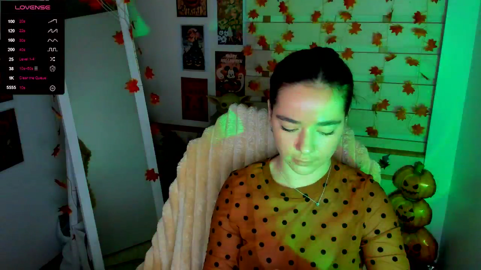 Gallery image thumbnail from KiraLove's myfreecams stream on, 11/10/2025, 10:26 image 4 of 20