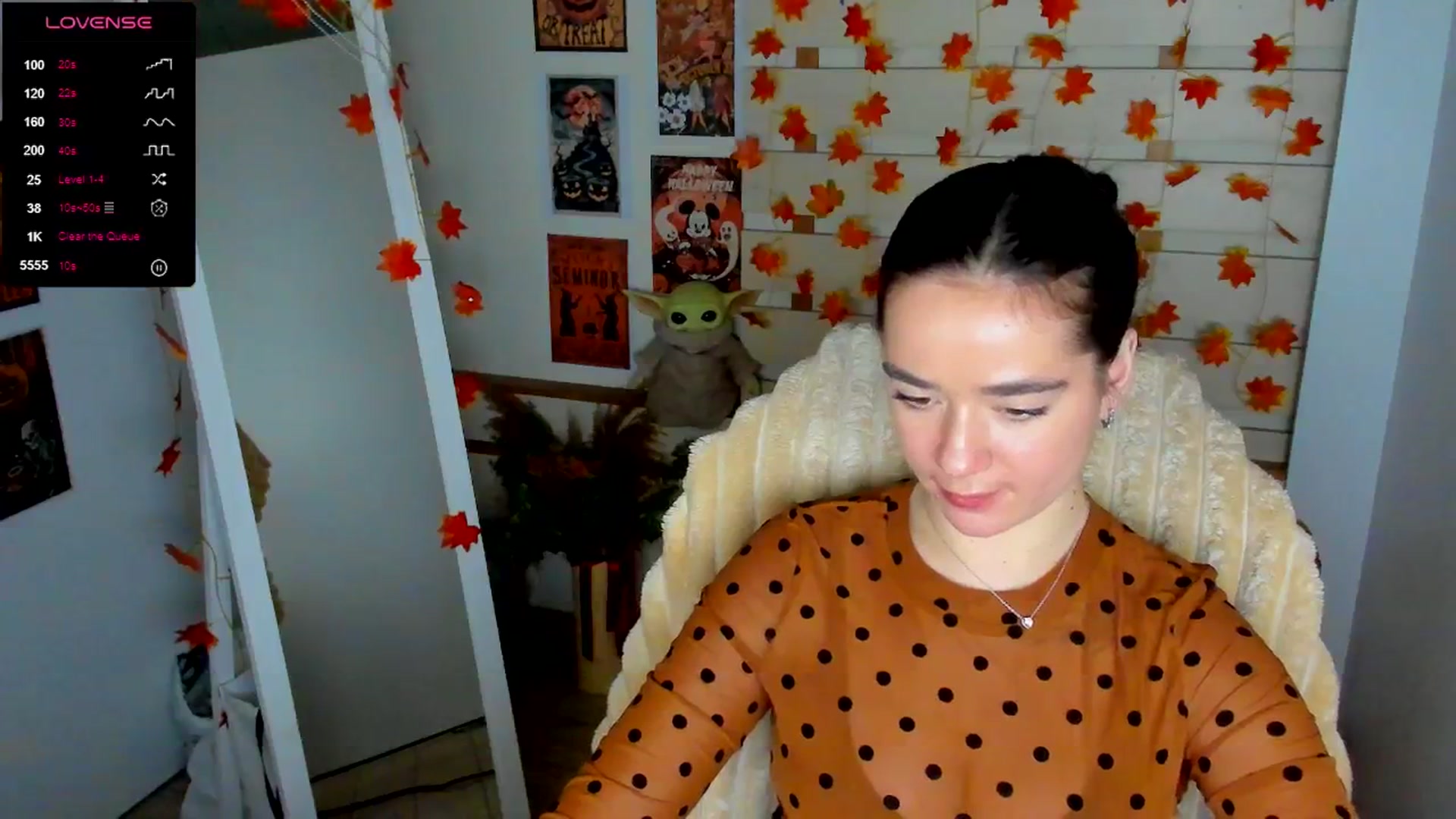 Gallery image thumbnail from KiraLove's myfreecams stream on, 11/10/2025, 10:26 image 20 of 20