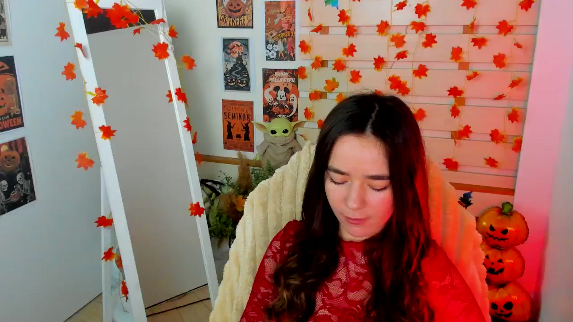 Gallery image thumbnail from KiraLove's myfreecams stream on, 11/13/2025, 10:05 image 2 of 20