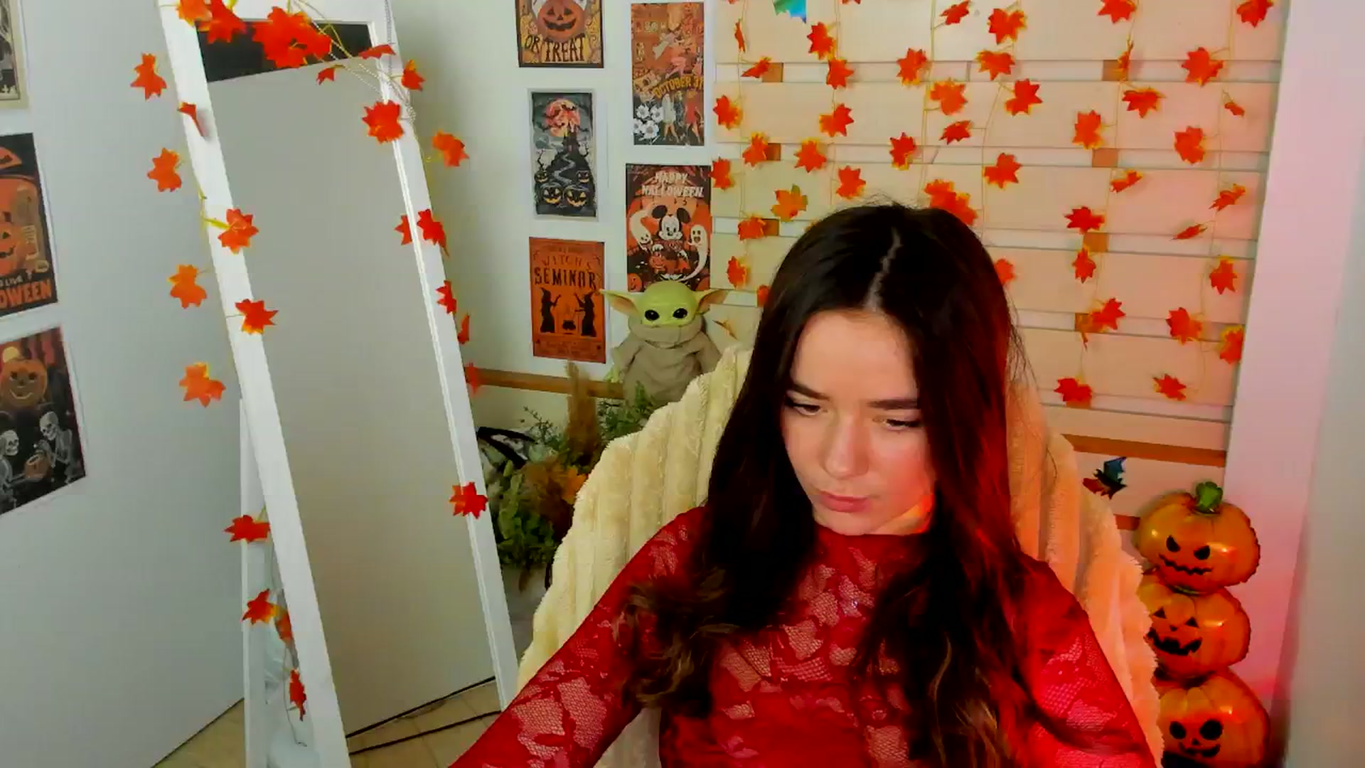 Gallery image thumbnail from KiraLove's myfreecams stream on, 11/13/2025, 10:05 image 13 of 20