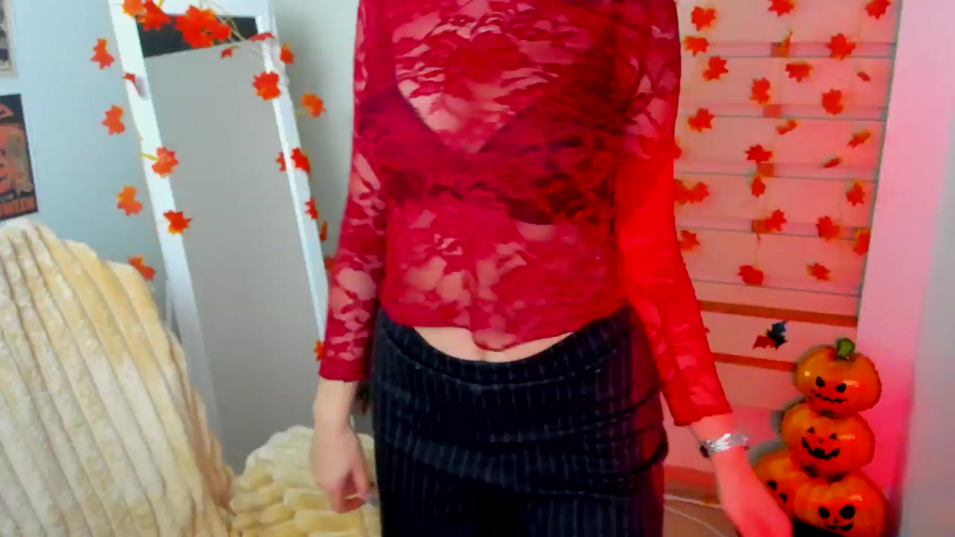 Gallery image thumbnail from KiraLove's myfreecams stream on, 11/13/2025, 10:05 image 20 of 20