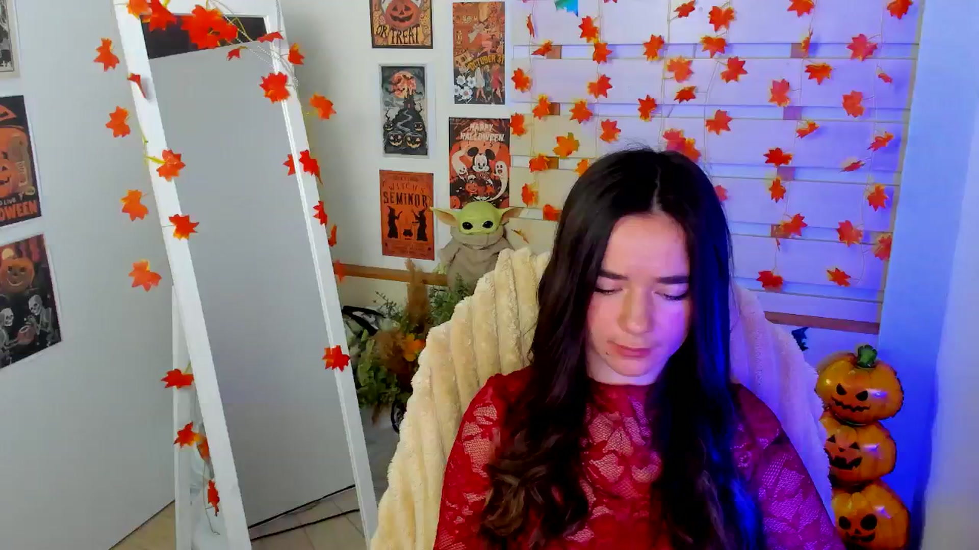Gallery image thumbnail from KiraLove's myfreecams stream on, 11/13/2025, 10:05 image 16 of 20