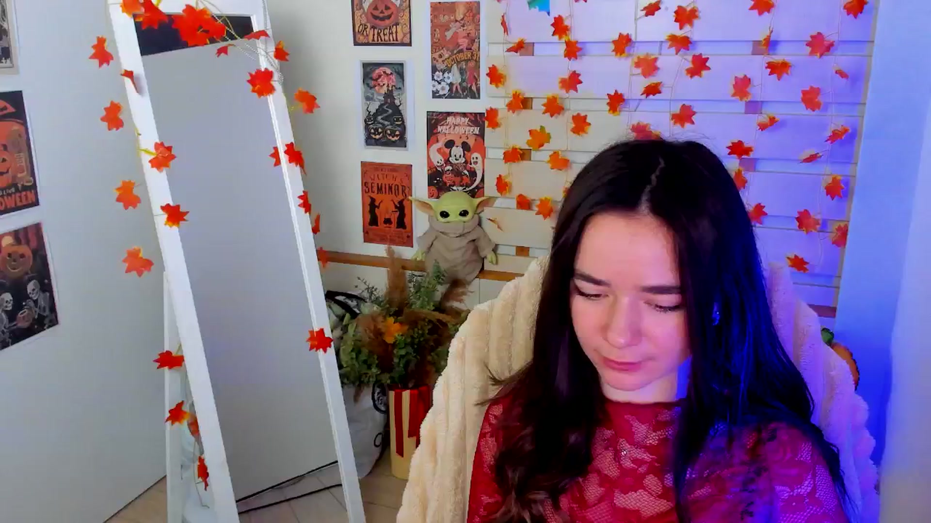 Gallery image thumbnail from KiraLove's myfreecams stream on, 11/13/2025, 10:05 image 6 of 20