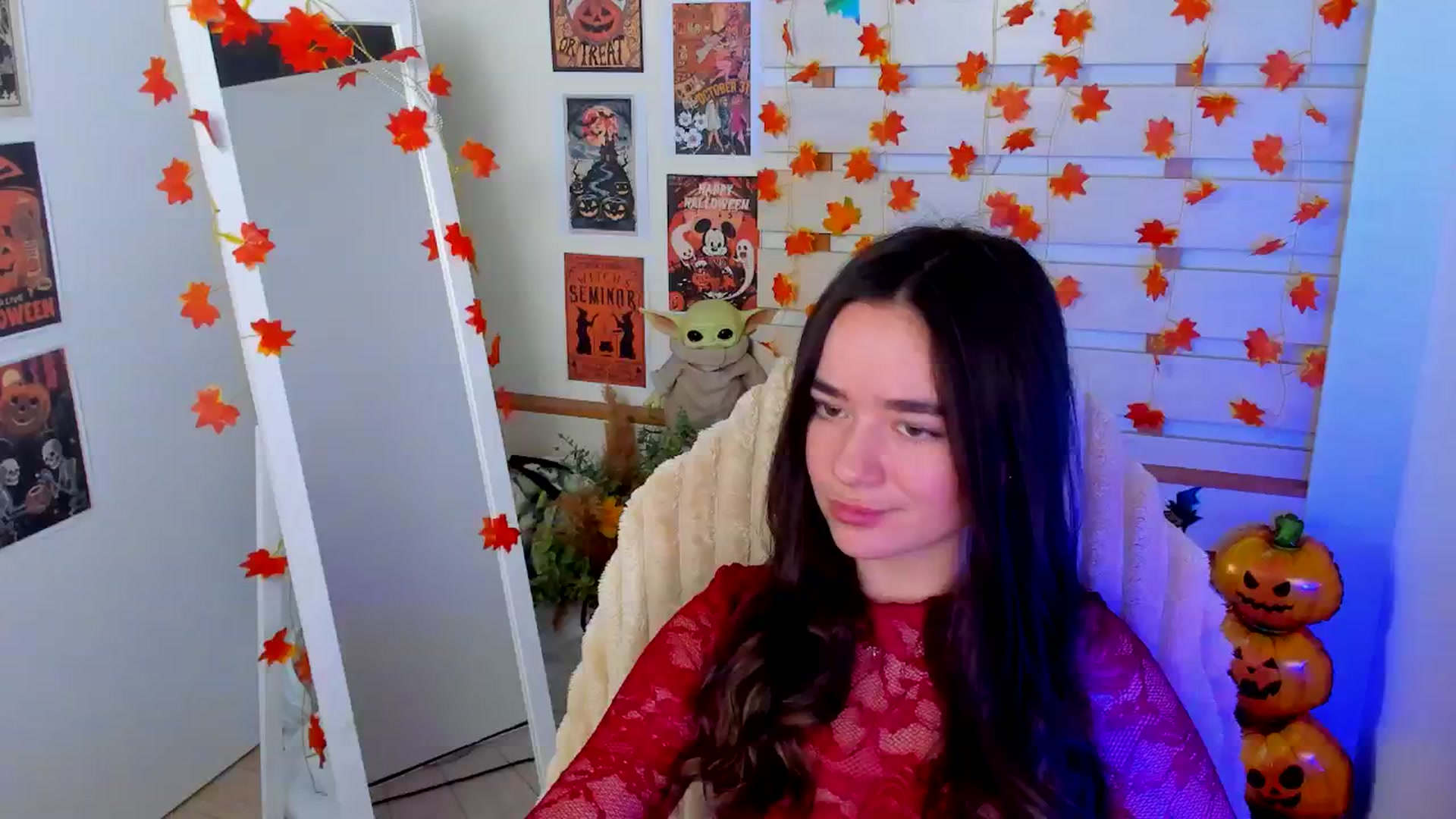 Gallery image thumbnail from KiraLove's myfreecams stream on, 11/13/2025, 10:05 image 1 of 20