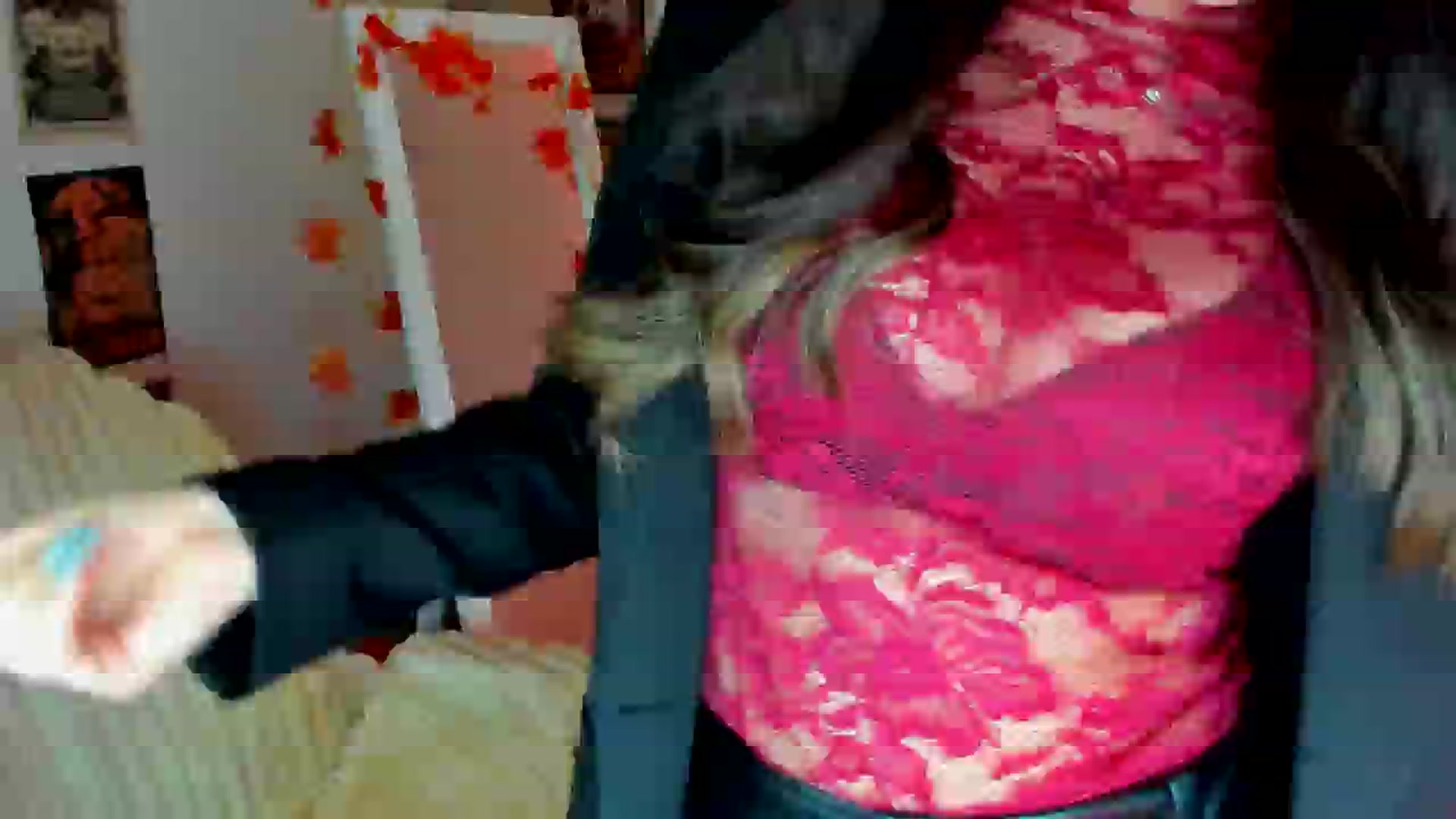 Gallery image thumbnail from KiraLove's myfreecams stream on, 11/14/2025, 10:14 image 12 of 20