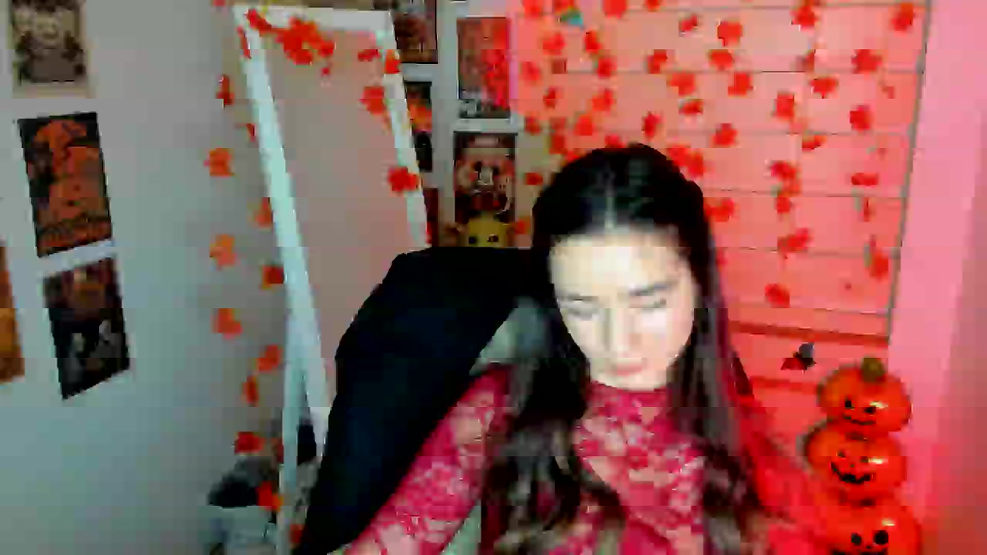 Gallery image thumbnail from KiraLove's myfreecams stream on, 11/14/2025, 10:45 image 10 of 20