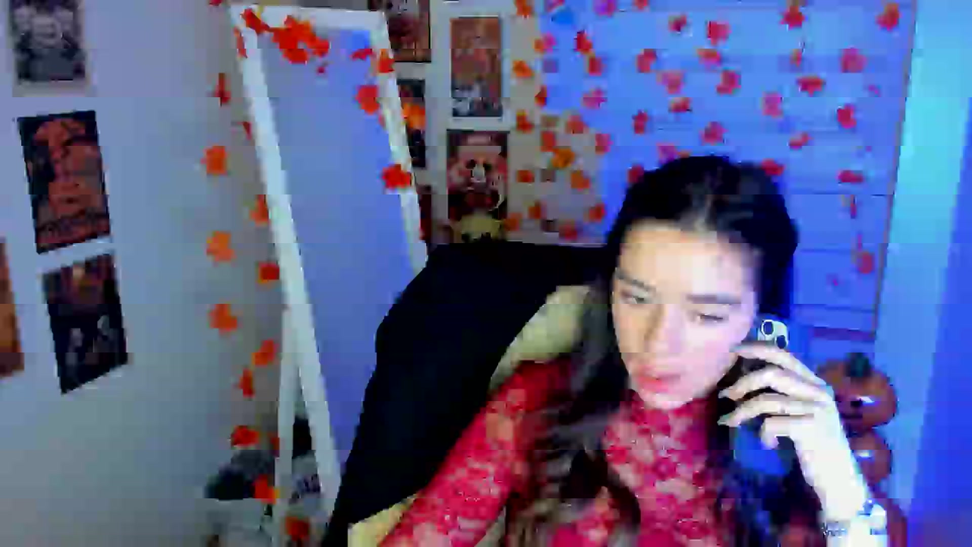 Gallery image thumbnail from KiraLove's myfreecams stream on, 11/14/2025, 10:45 image 16 of 20