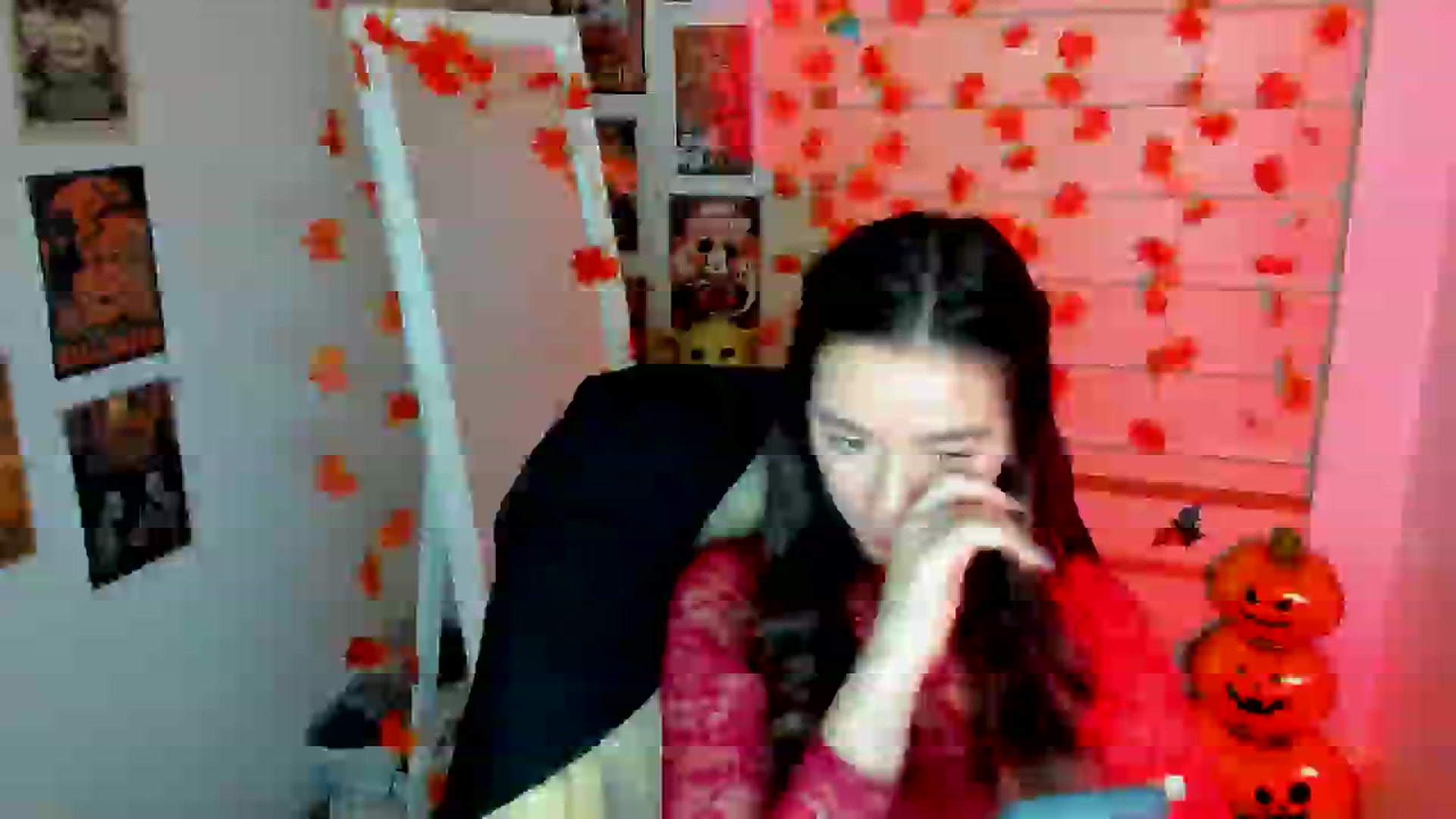 Gallery image thumbnail from KiraLove's myfreecams stream on, 11/14/2025, 10:45 image 8 of 20