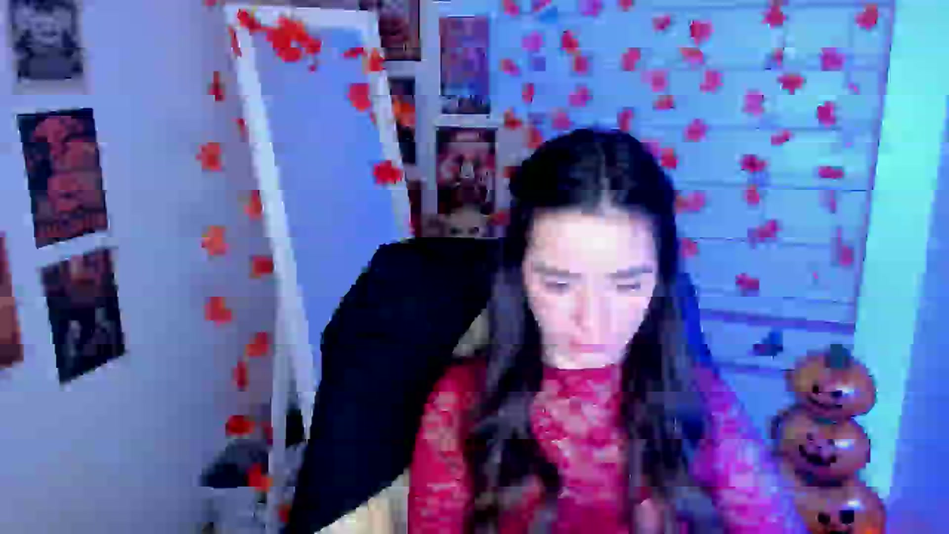 Gallery image thumbnail from KiraLove's myfreecams stream on, 11/14/2025, 10:45 image 2 of 20