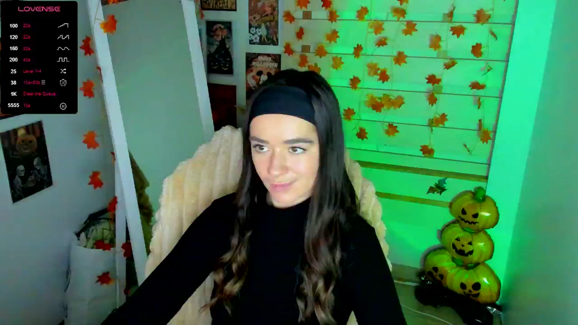 Gallery image thumbnail from KiraLove's myfreecams stream on, 11/15/2025, 11:59 image 2 of 20