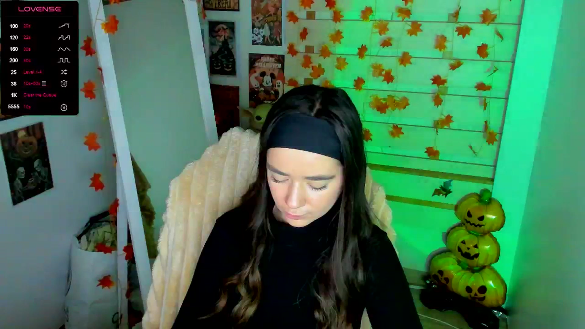 Gallery image thumbnail from KiraLove's myfreecams stream on, 11/15/2025, 11:59 image 4 of 20