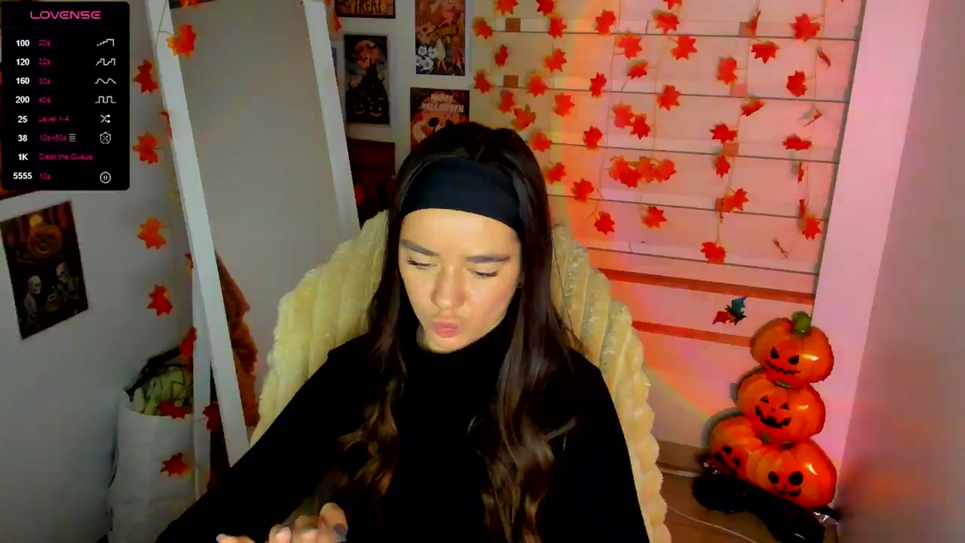 Gallery image thumbnail from KiraLove's myfreecams stream on, 11/15/2025, 11:59 image 5 of 20