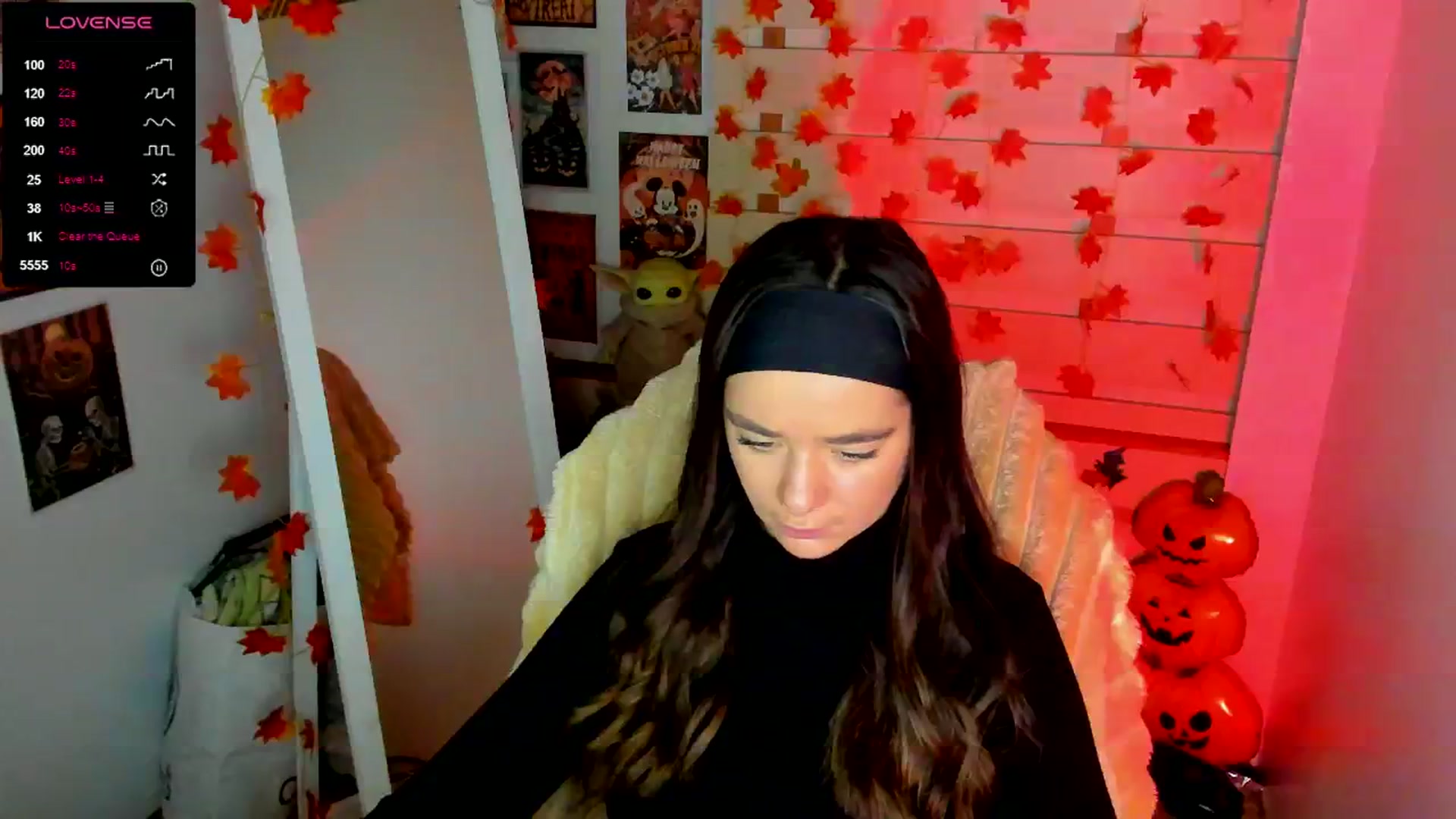 Gallery image thumbnail from KiraLove's myfreecams stream on, 11/15/2025, 11:59 image 11 of 20